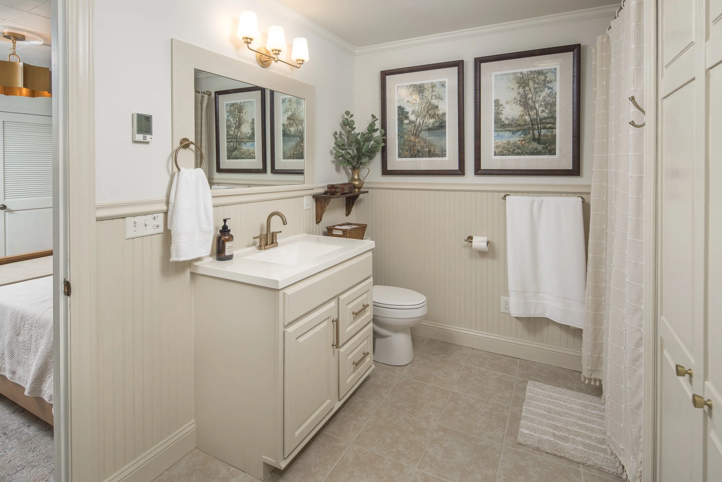 RBV-145 Maple Rd (Airbnb)-29.jpg