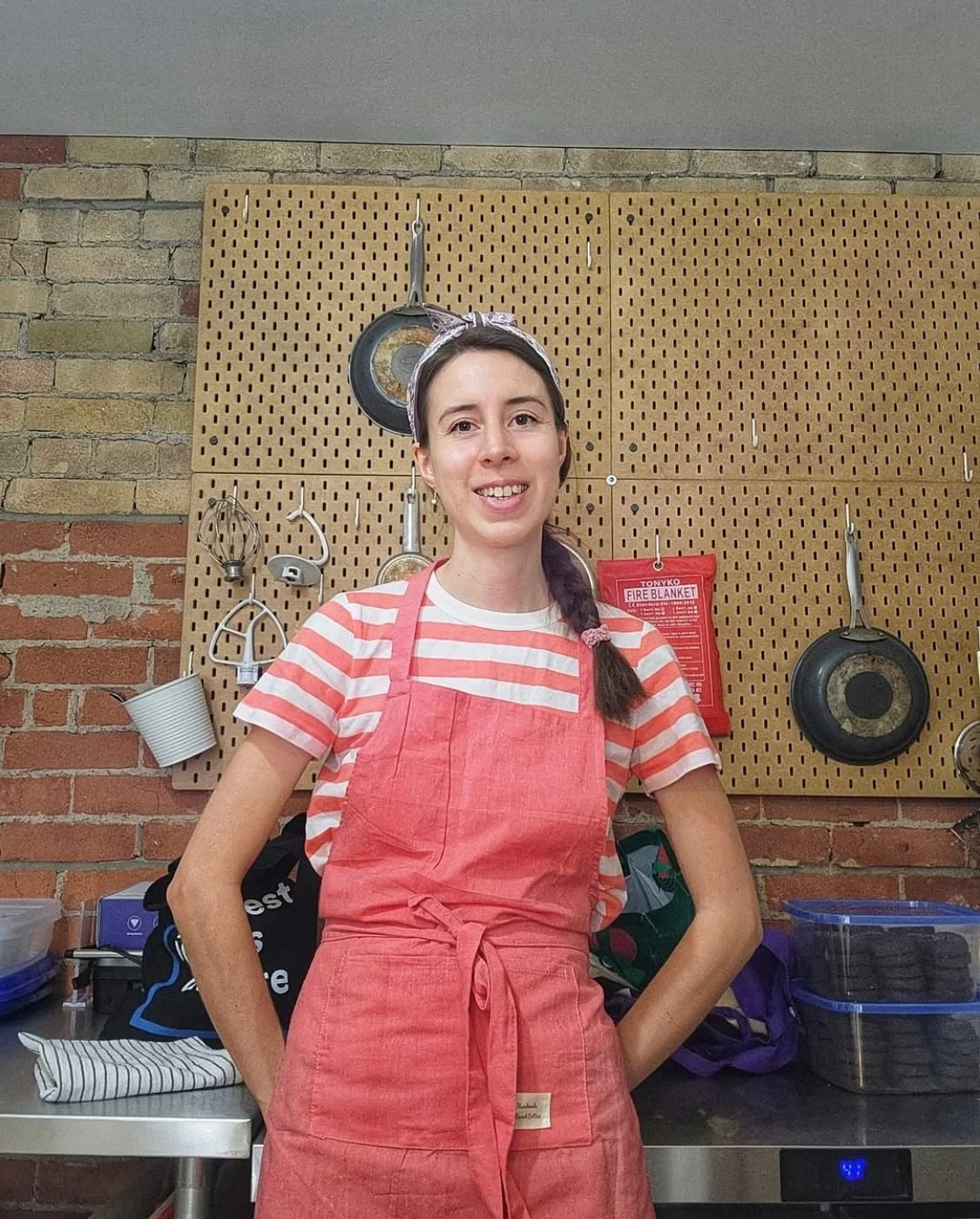 Meet Itziar Hernandez, the creative force behind @chirpingbirdbakery and one of the talented makers we&rsquo;re proud to support here at The Magpie Incubator.

Originally from Mexico and now living in Canada, Itziar started out in restaurant kitchens