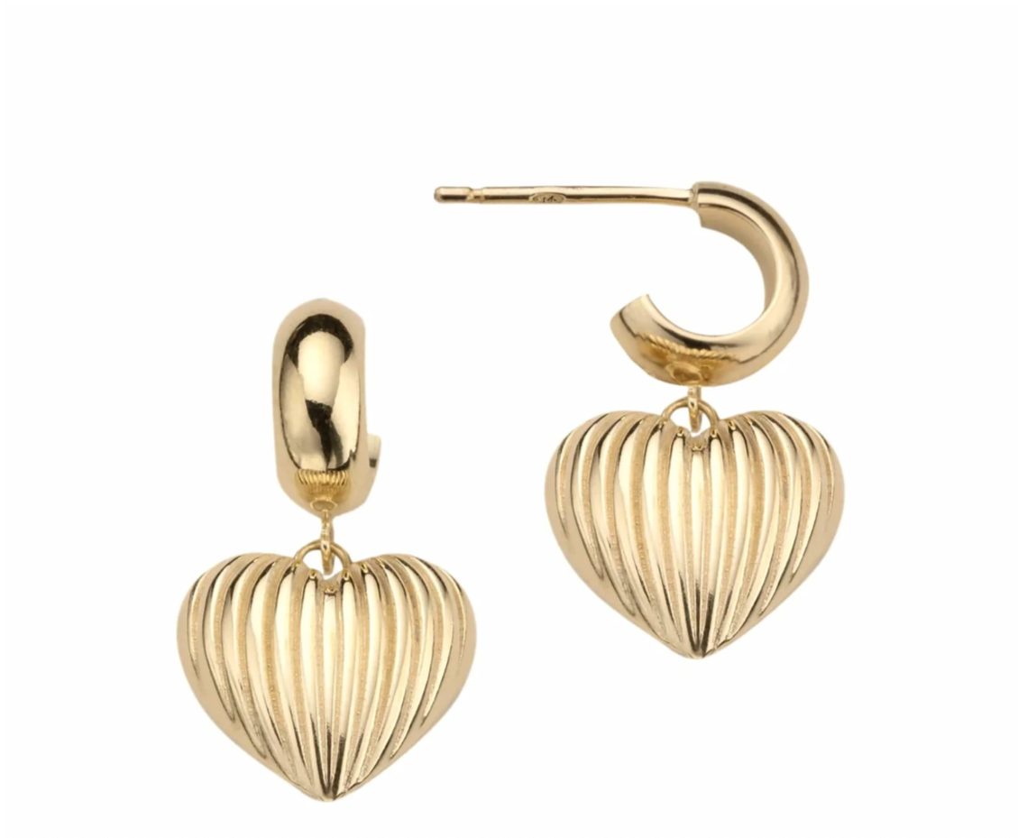 JENNIFER ZEUNER CHARA HUGGIES