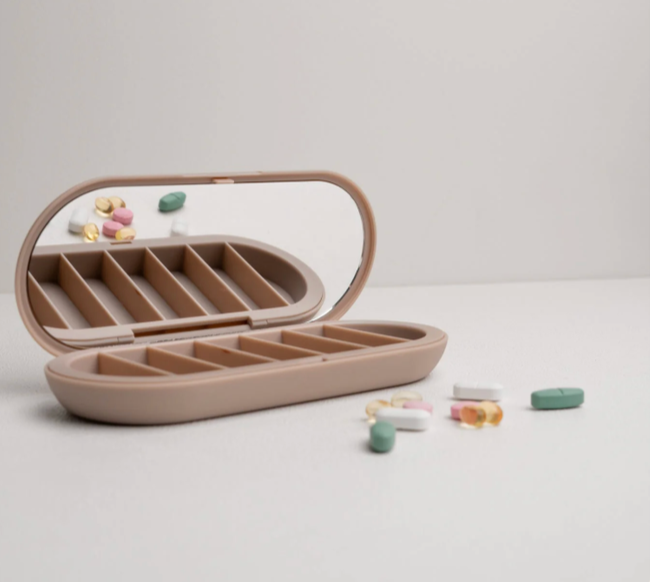 DOSEY 7 day pill compact