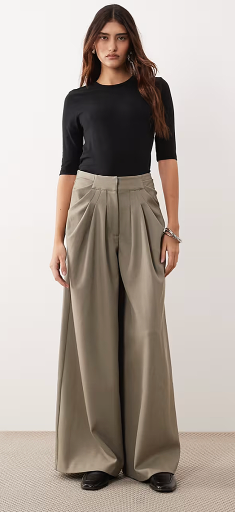 Arrange draped wide leg trousers