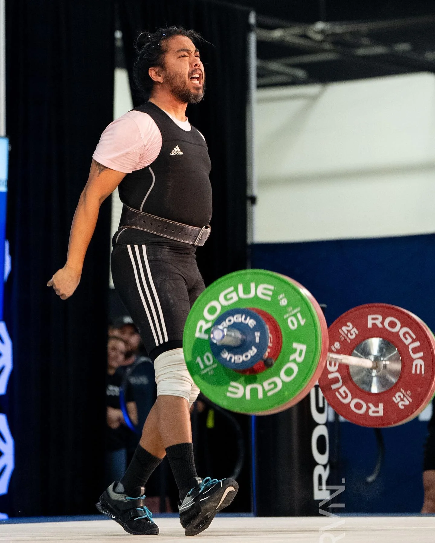 &ldquo;Lesssgooo&rdquo; - @rytownusa 

84/104/188kg total and 3 shiny new medals. 
@thestrengthtank x @socalwlc