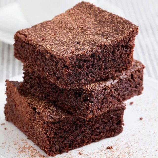 Sometimes &ldquo;healing&rdquo; means &ldquo;brownies,&rdquo; especially if they're healthy brownies. Refined white sugar out; Grade B maple syrup in. See ya white flour; hello almond flour and brown rice flour. Fare-thee-well butter; come-on-down ol