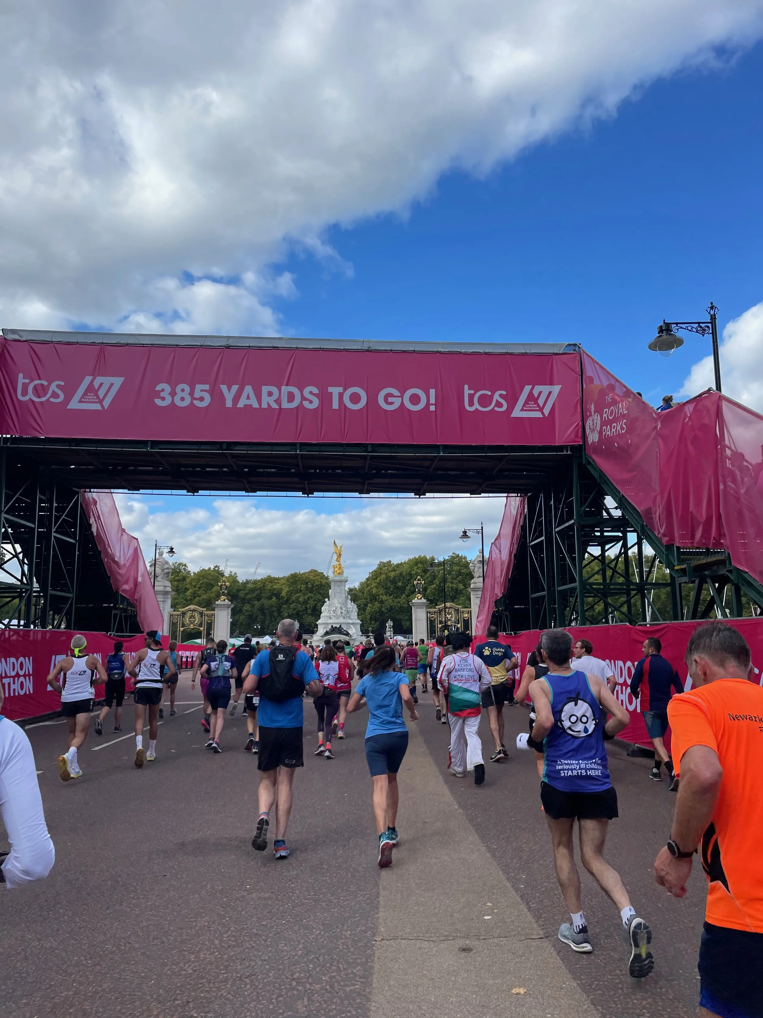 CourtneyKyle-LondonMarathon - 3.jpeg
