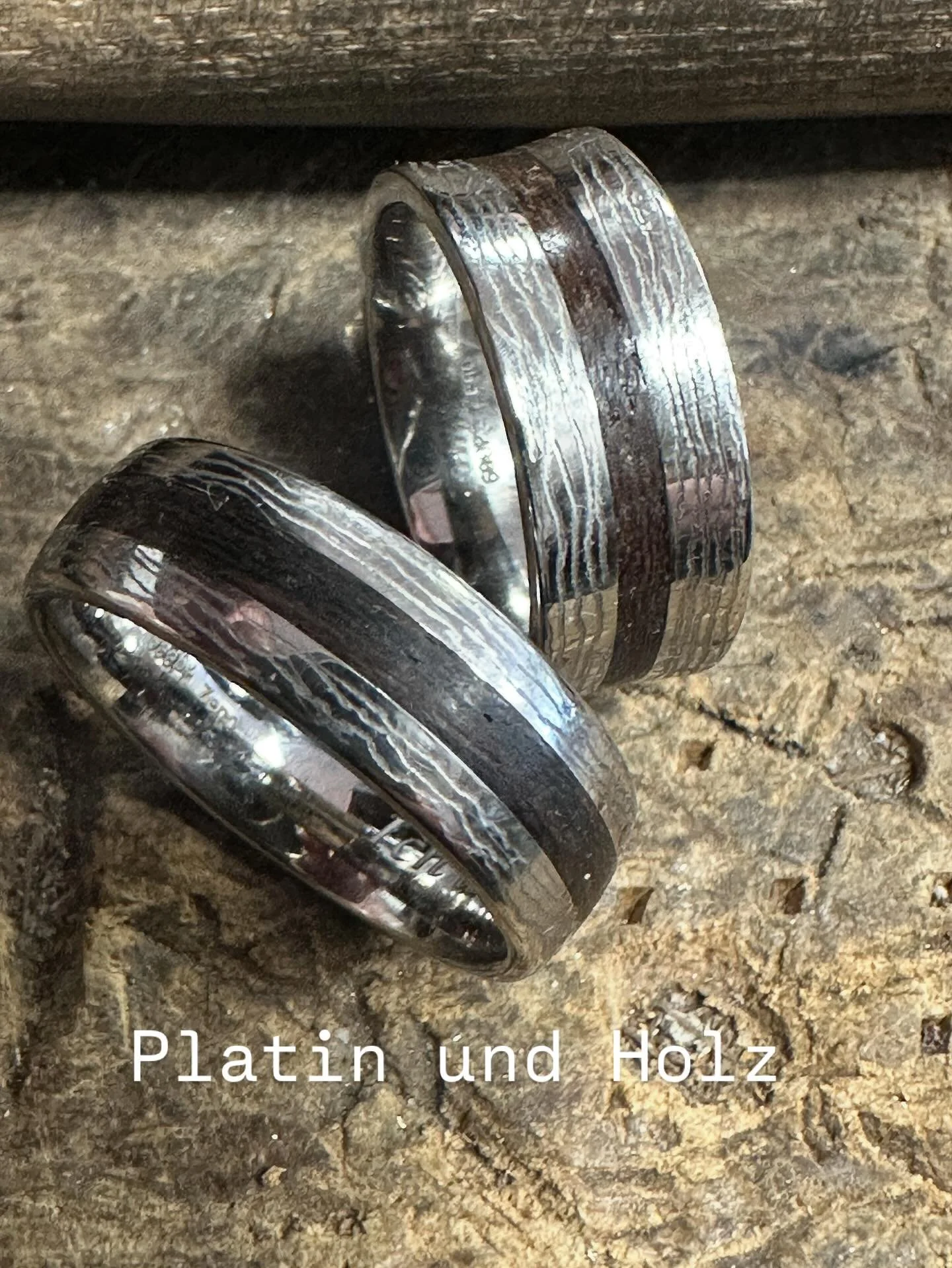 #goldschmiede #trauringe  #schmuck #handwerk #individuell #design #essen #ruhrgebiet #ring #verlobungsring #Handarbeit #heirat  #kette #Ohrring 
#Armreif #Werkstatt #goldschmiedewerkstatt #gold #silber #Platin #Palladium #rosegold #rotgold #wei&szlig