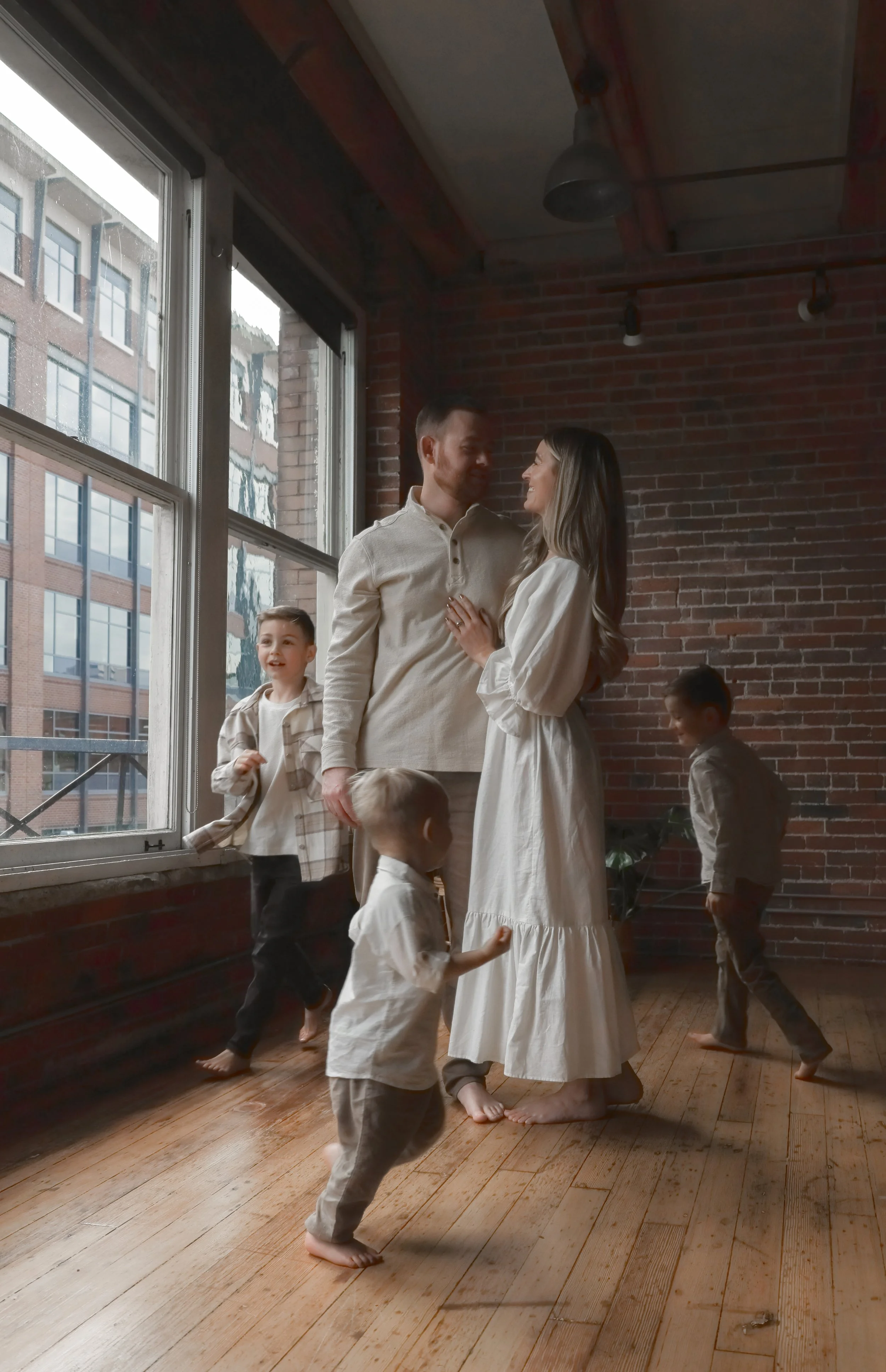 Indie Studio-Family-Photos-Lindsay-Andrilla-Photography-Seattle-Family-Photographer-7144.jpeg