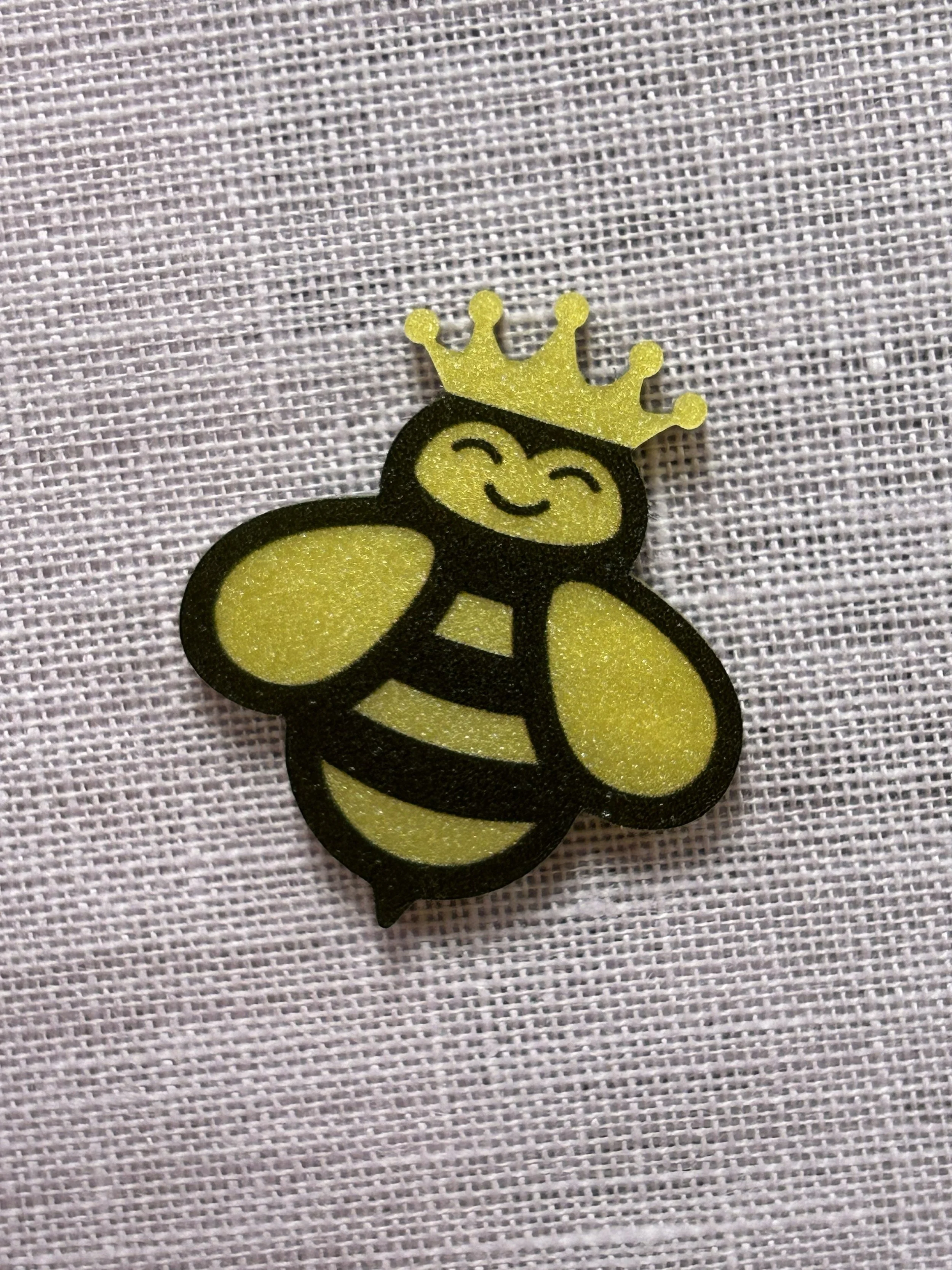 Beatrix Needle Magnet