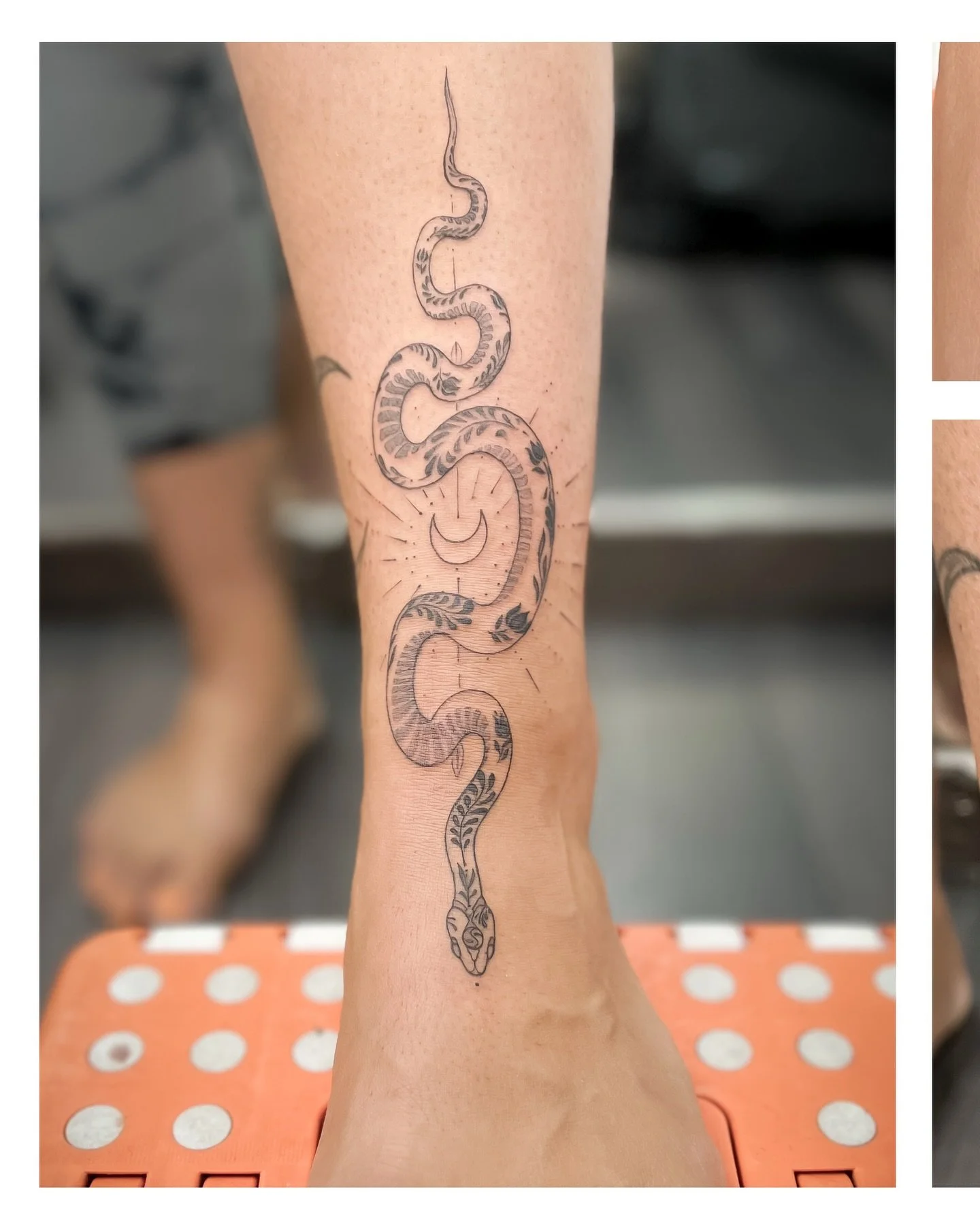 Fine lines custom design 
Foot tattoo can be delicate and artistic.
Thanks  Emma
..
.
.
#medussatattoostudio
#medussatattoostudiolondon
#fernandonunestattooist #dotworktattoo  #blackworktattoo #lineworktattoo #linework #girlswithtattoos #guyswithtatt
