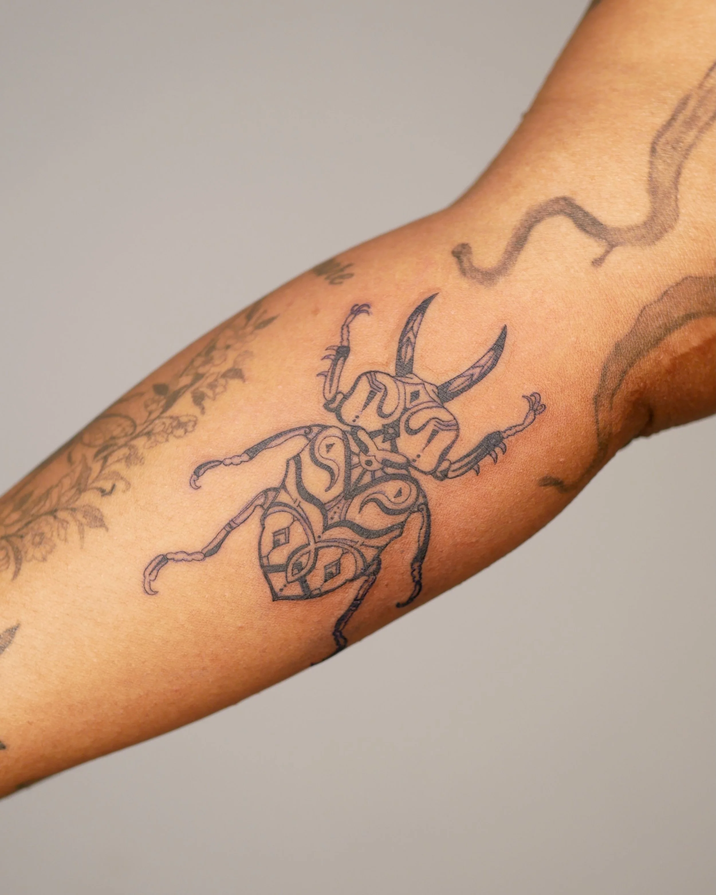 🪲 Beetle tattoo by Ellie @llama.tattoos 🪲
