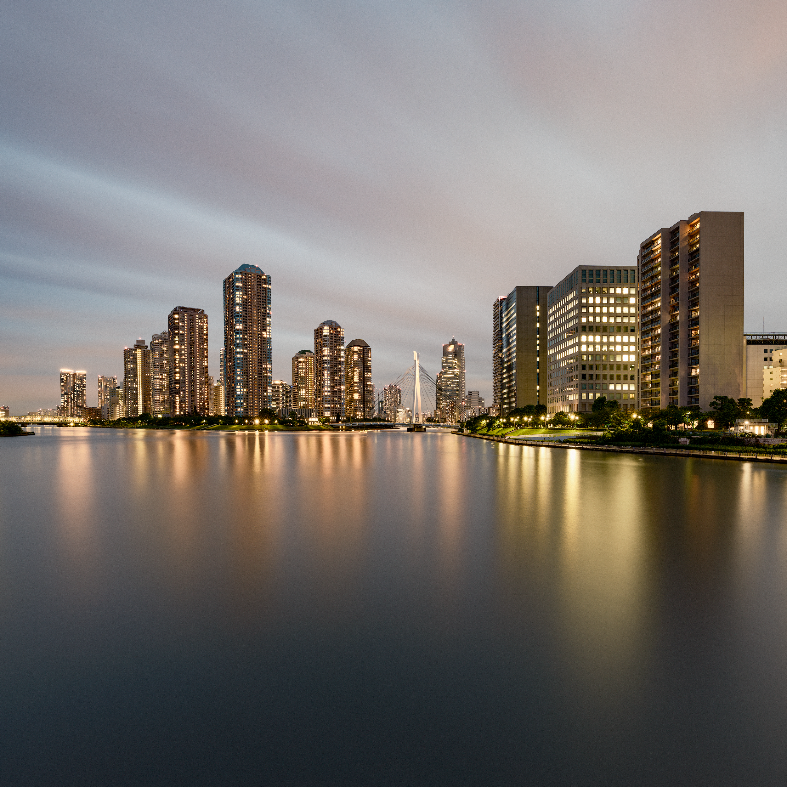 tokyo-night-sumida-river-scott-reither-01.png