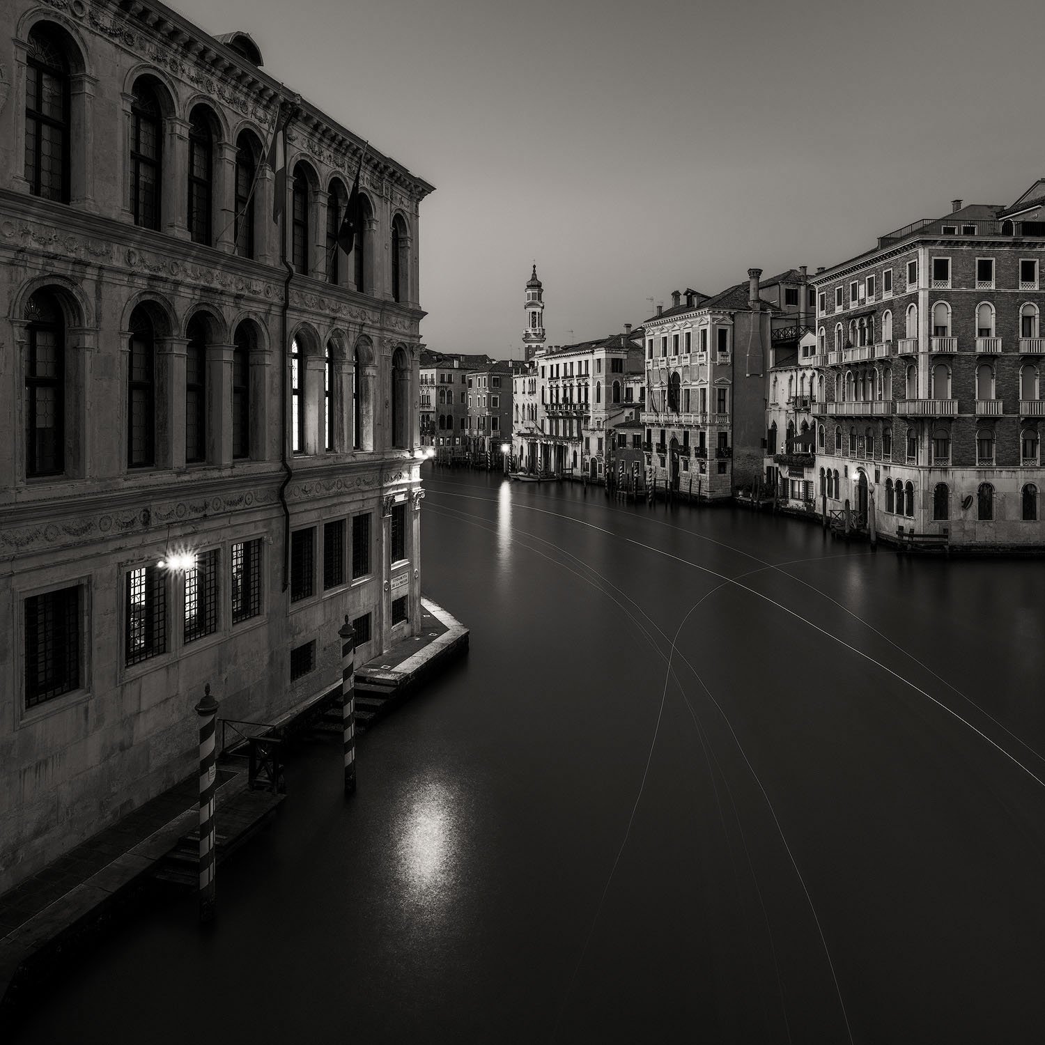 CANAL TRAFFIC.1500PX-W.jpg