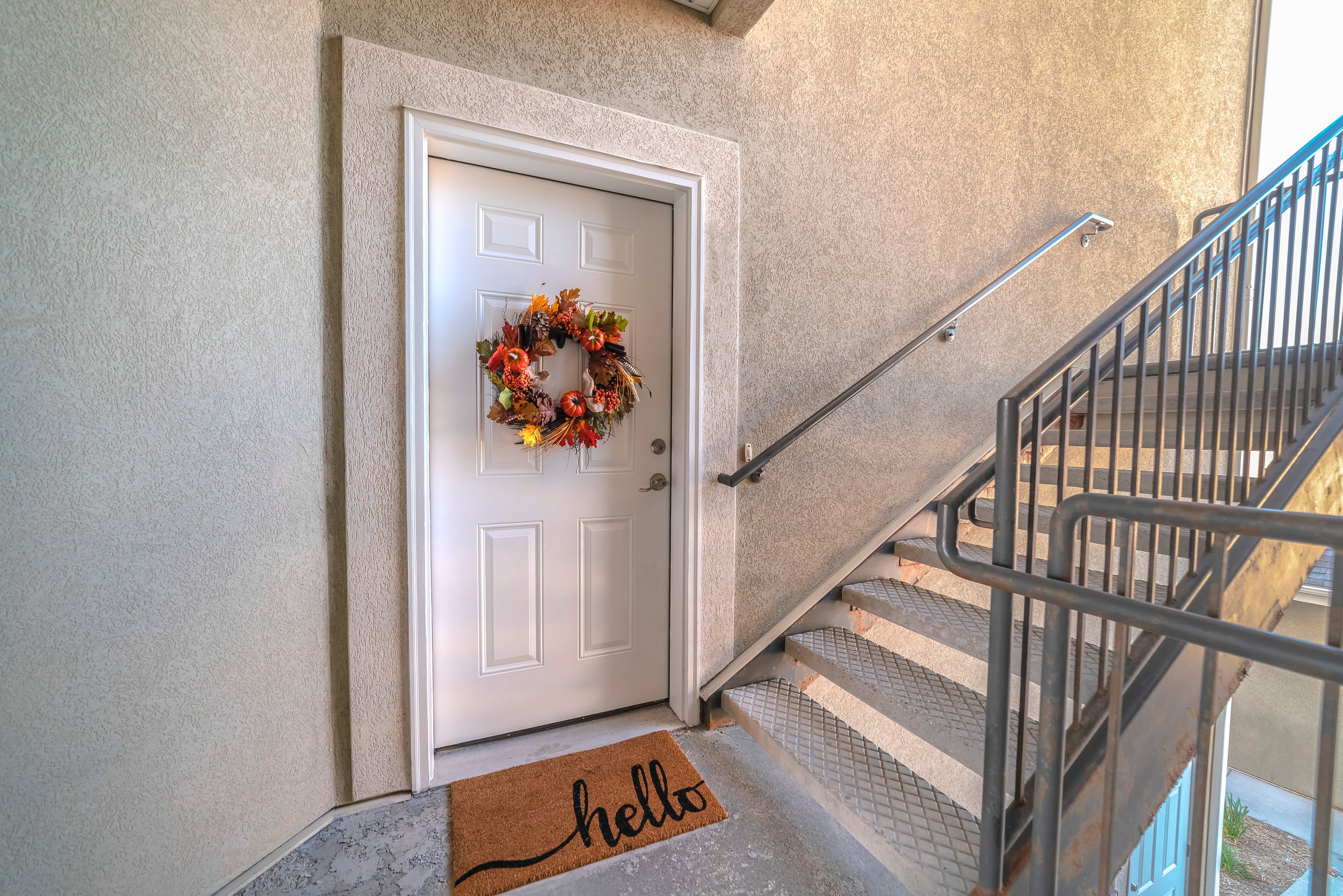 Apartment wreath.jpeg
