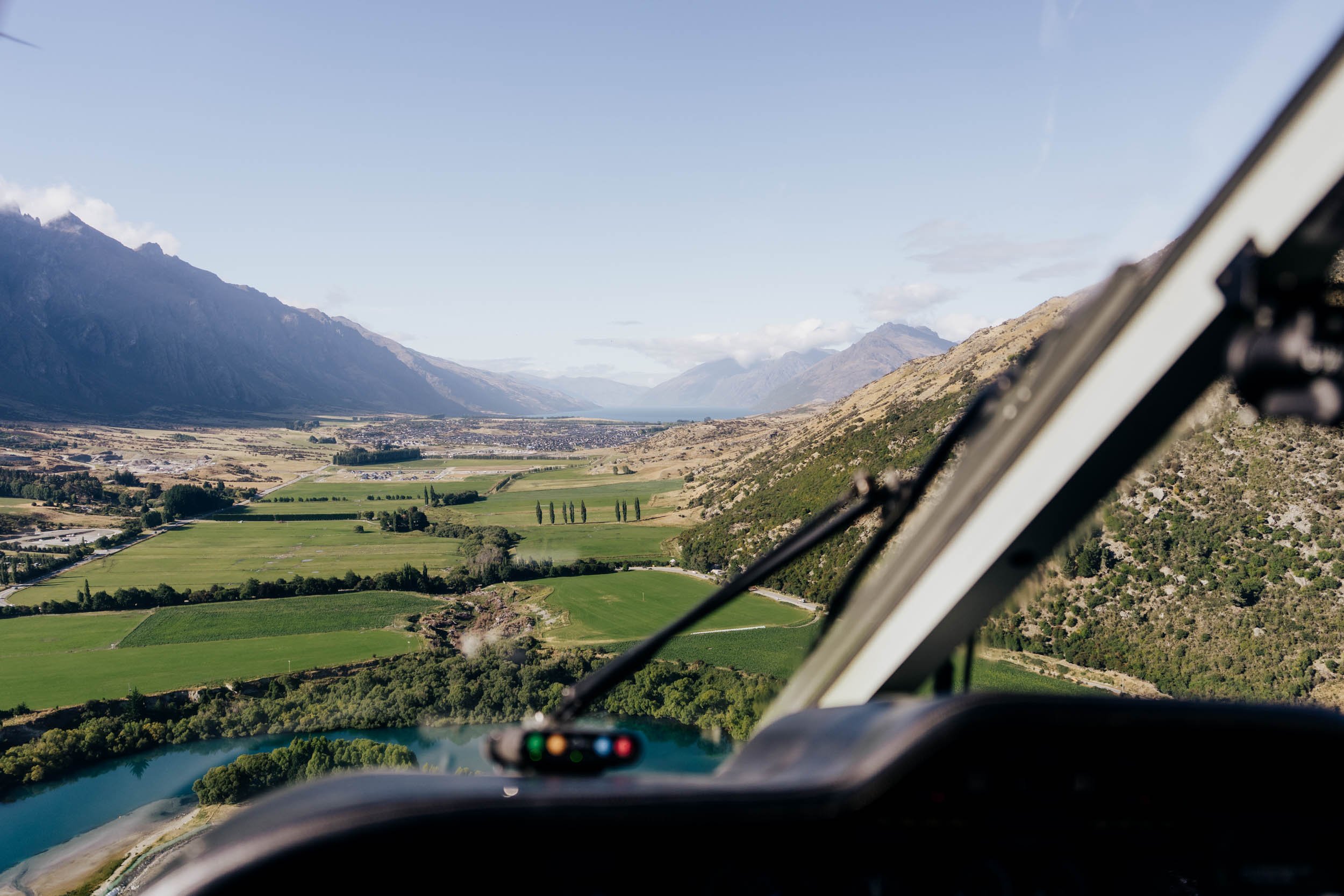 bride-groom-helicopter-elopement-wedding-queenstown-0907.jpg