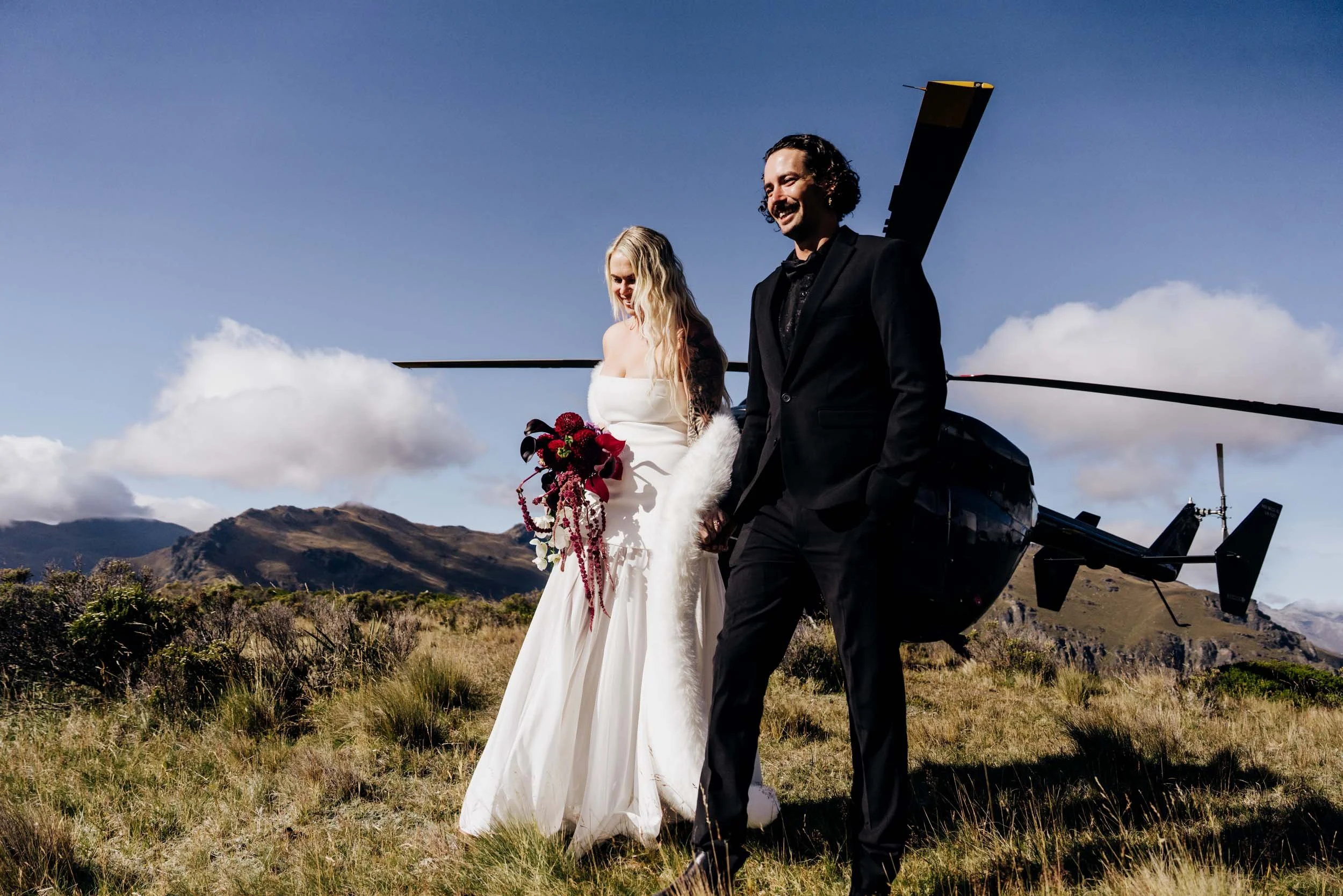bride-groom-helicopter-elopement-wedding-queenstown-0972.jpg