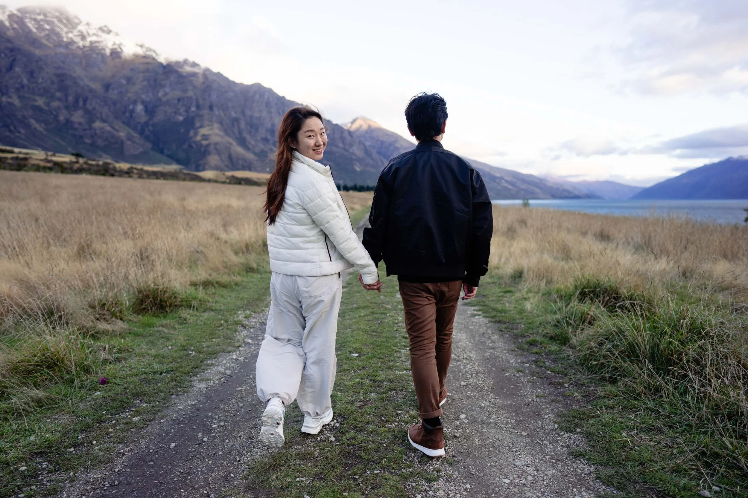 surprise-proposal-jacks-point-wedding-queenstown-1643.jpg