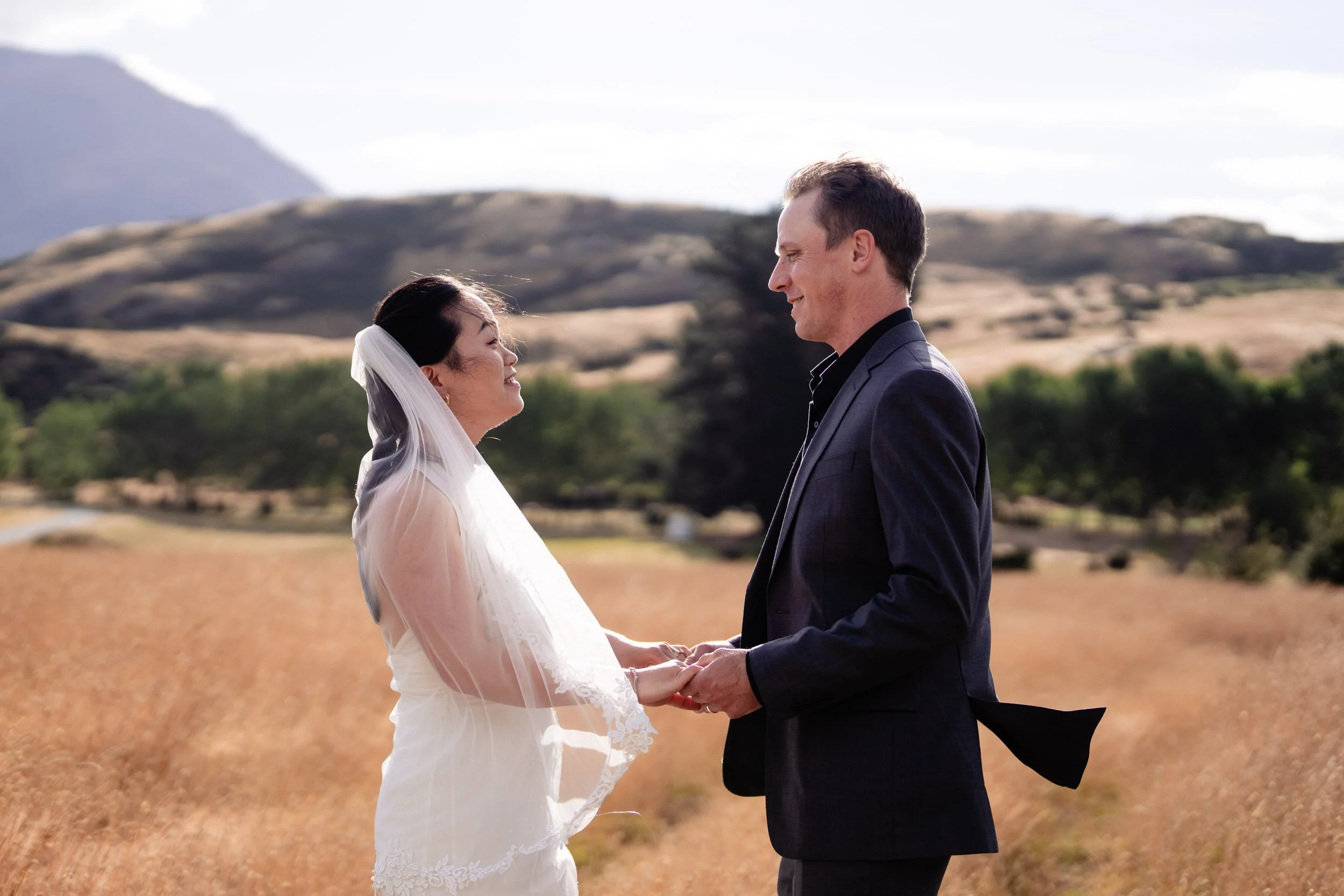 bride-groom-jacks-point-elopement-wedding-queenstown-4321.jpg