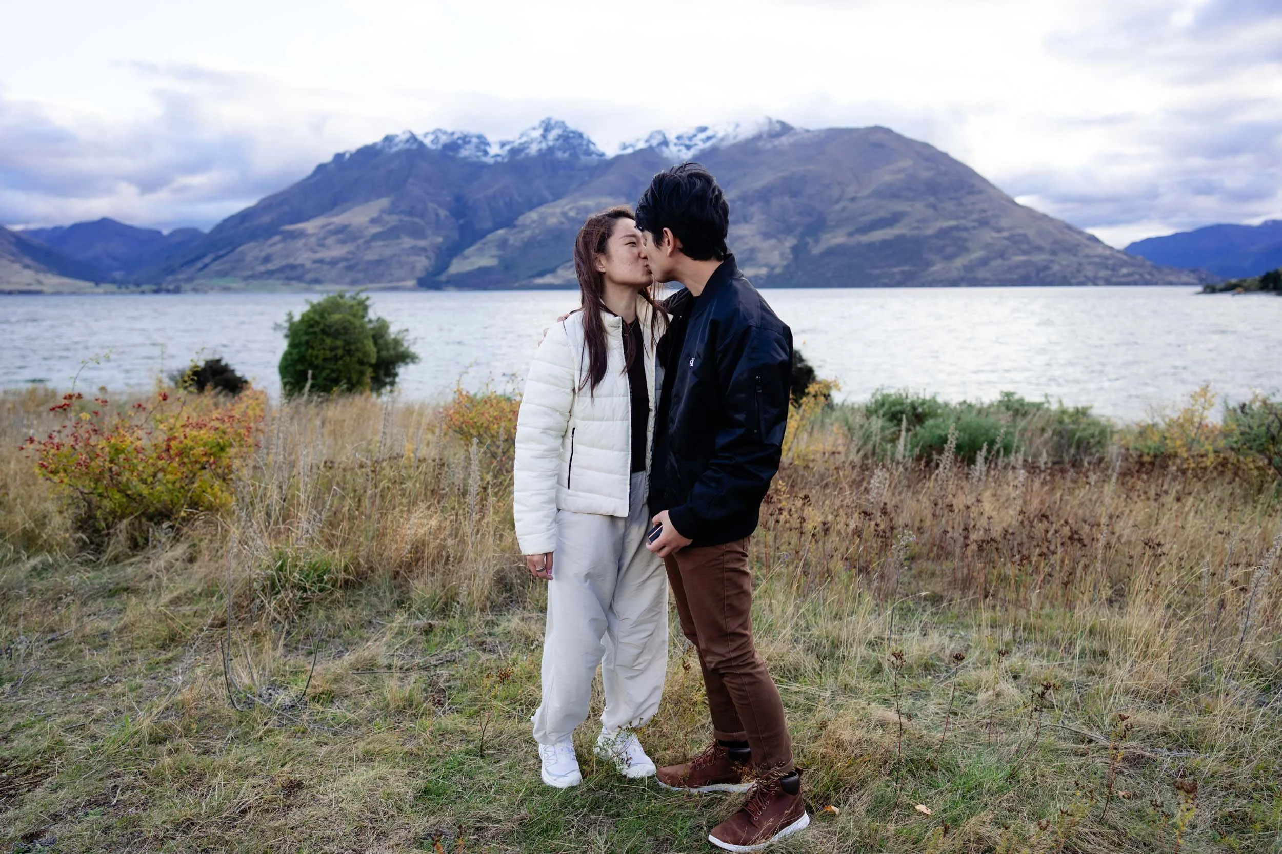 surprise-proposal-jacks-point-wedding-queenstown-1543.jpg