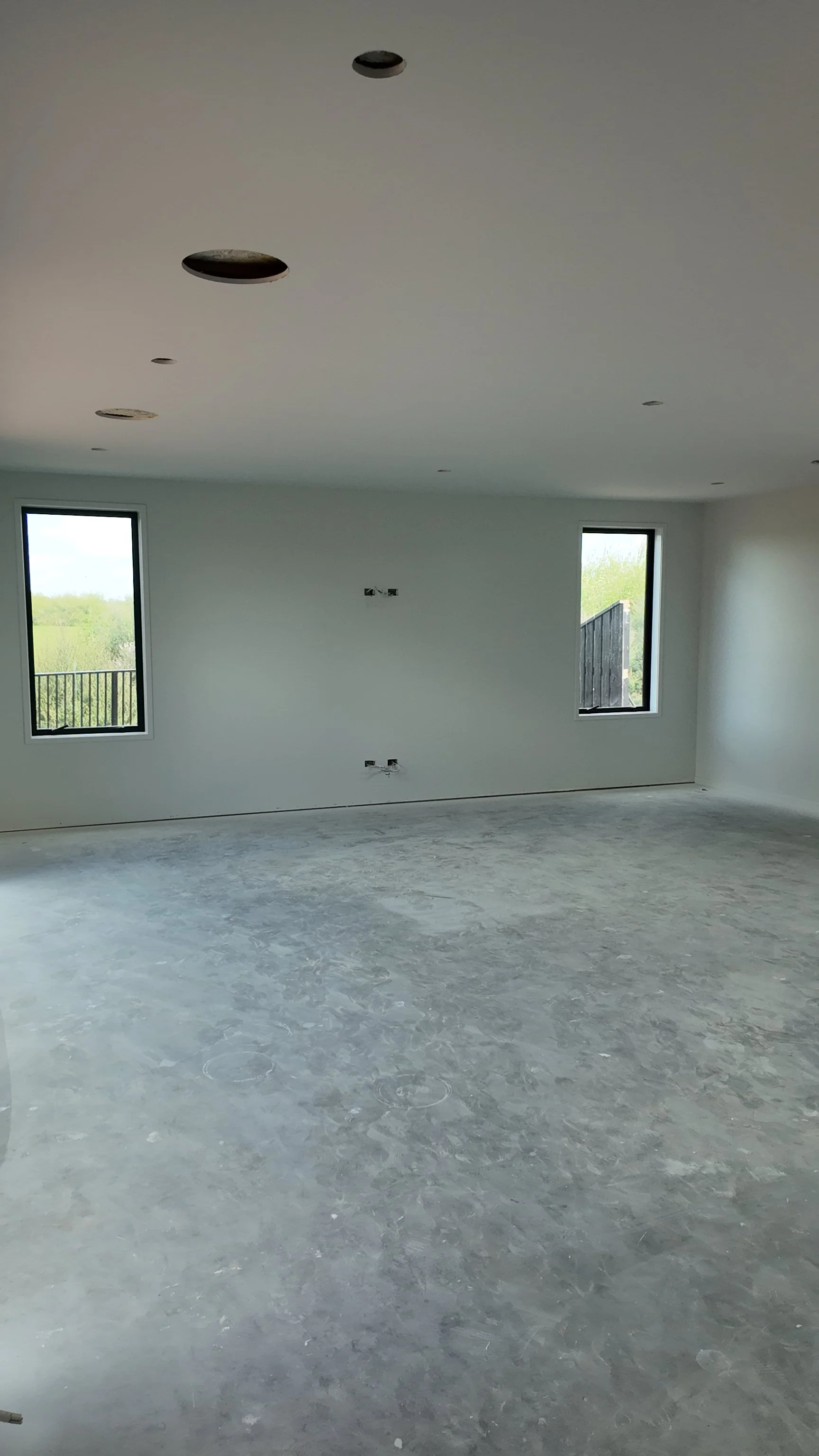 Main Lounge - Painting Complete