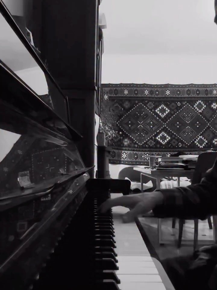 Very few tickets left! The 2026 Biamp Portland Jazz Festival presents Tigran Hamasyan (@tigranhamasyan) with opening set by Blue Cranes (@bluecranes) on March 8 @albertarose.theatre. Known for his powerful piano technique and deep sense of groove, Ha