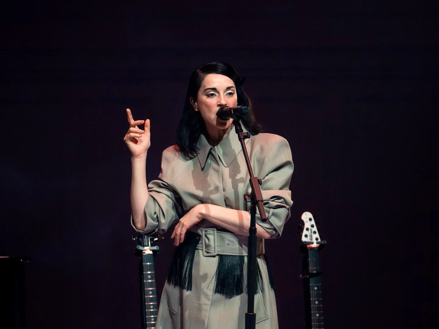 Last night at Town Hall? Completely sold out. And St. Vincent delivered a spellbinding, stripped-down set that had the room hanging on every note. ✨

Tonight, the magic continues.

St. Vincent returns to Portland for one more night&mdash;this time at