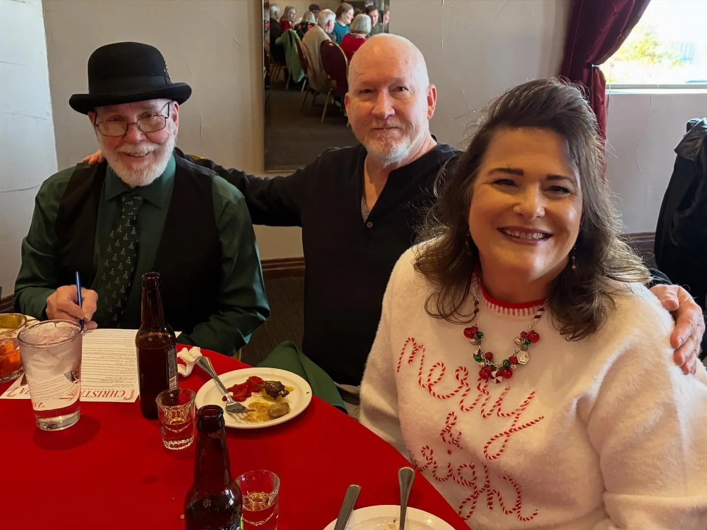 We had such a wonderful time at Ventano Grill for our annual holiday party! 🎄 Wishing all of you a safe and wonderful Christmas and holiday season.
