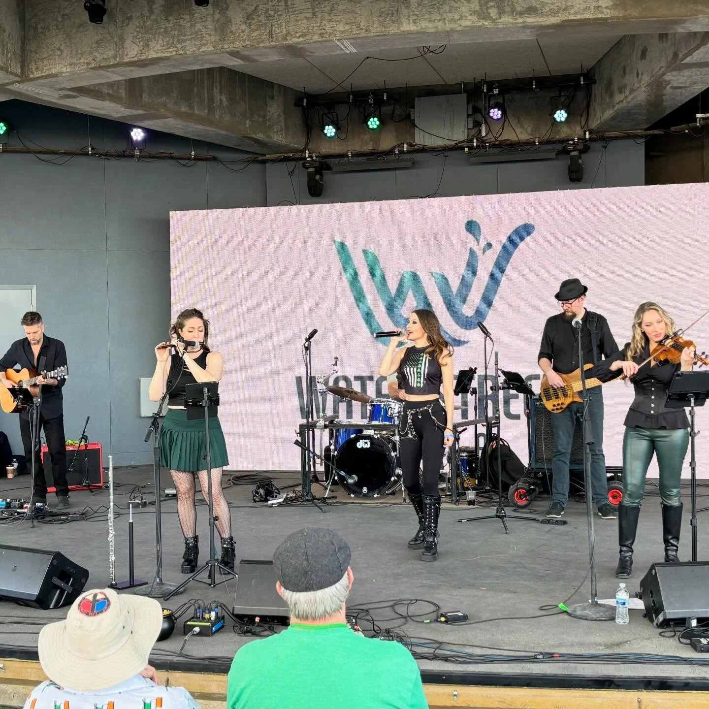 @kelleygreenebandlv is bringing the energy to the Amphitheater Stage! ☘️🎶