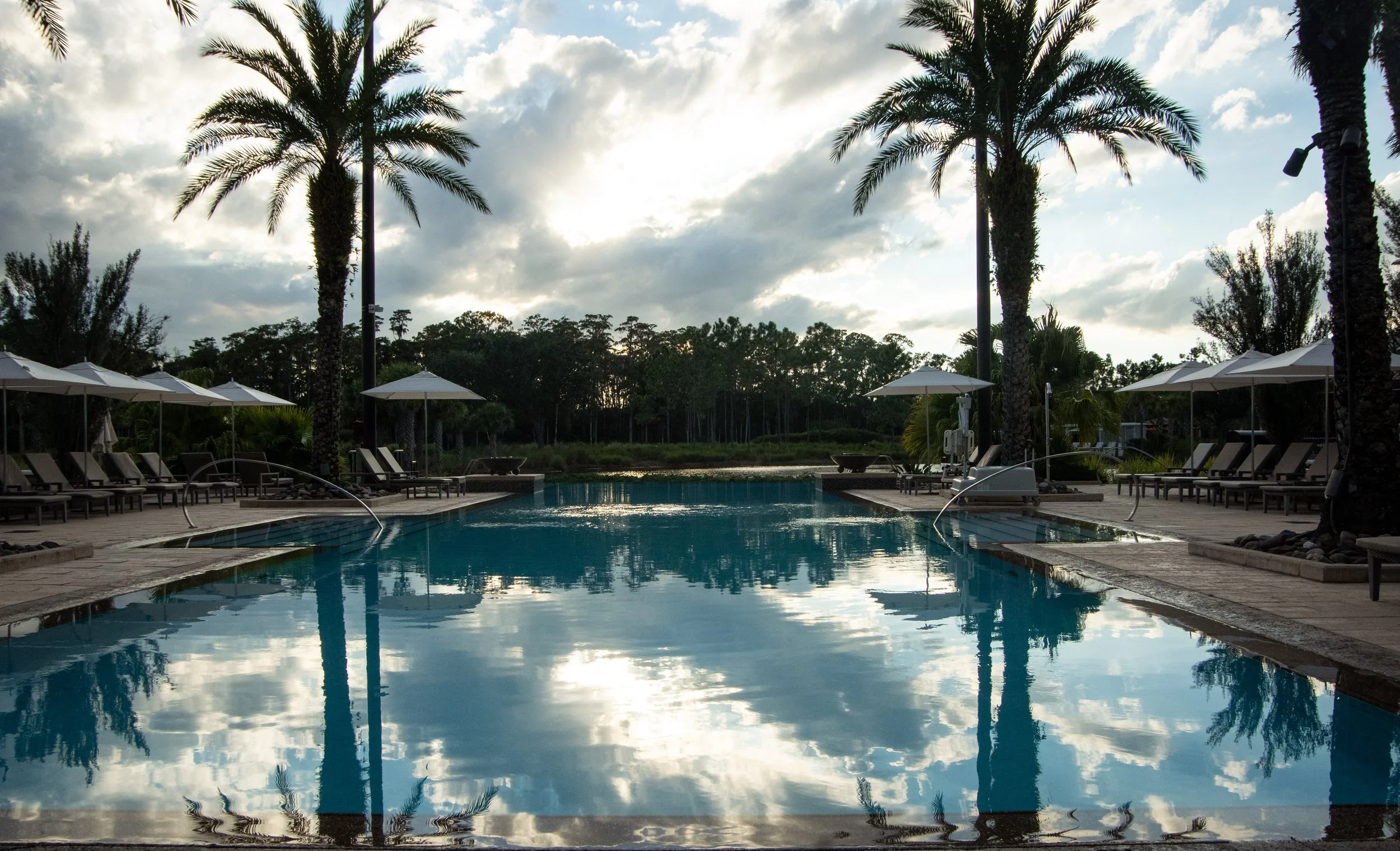 adult pool at four seasons orlando