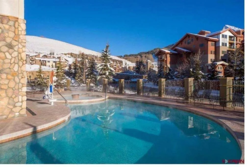 grand lodge in mount crested butte colorado pool in snow