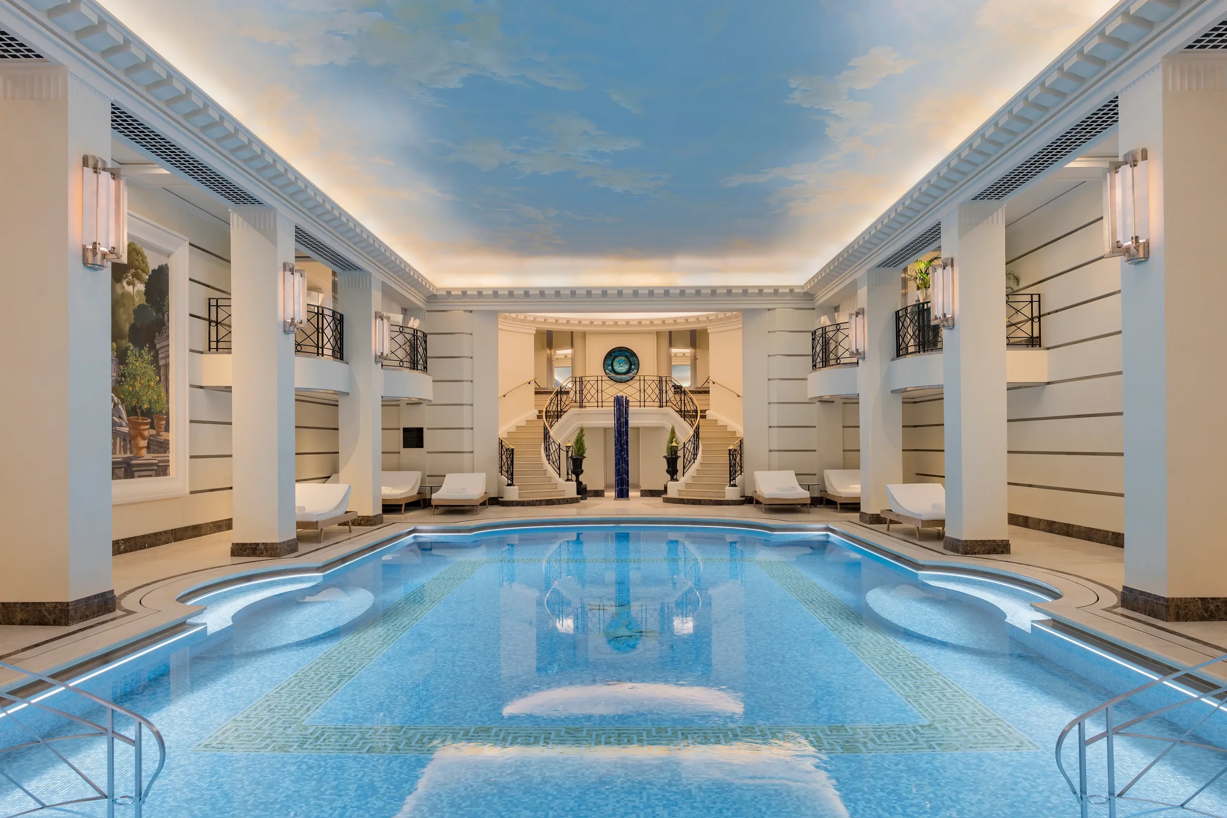 pool at ritz paris