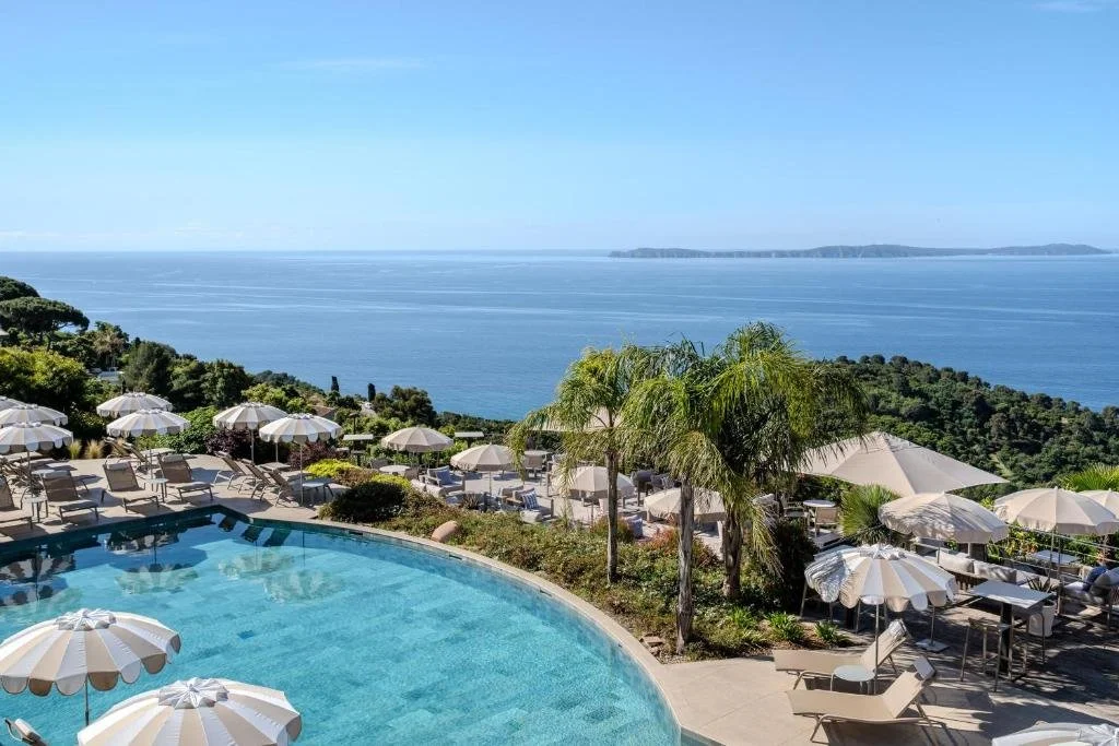 Pool at Hotel la Villa Douce