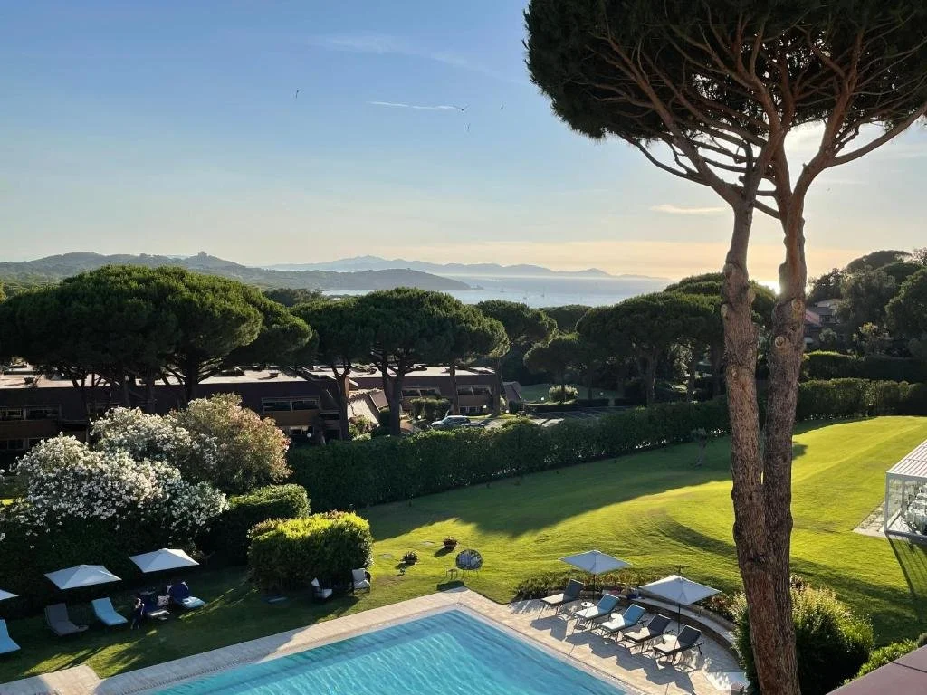 gallia palace pool overlooking the sea in tuscany itay