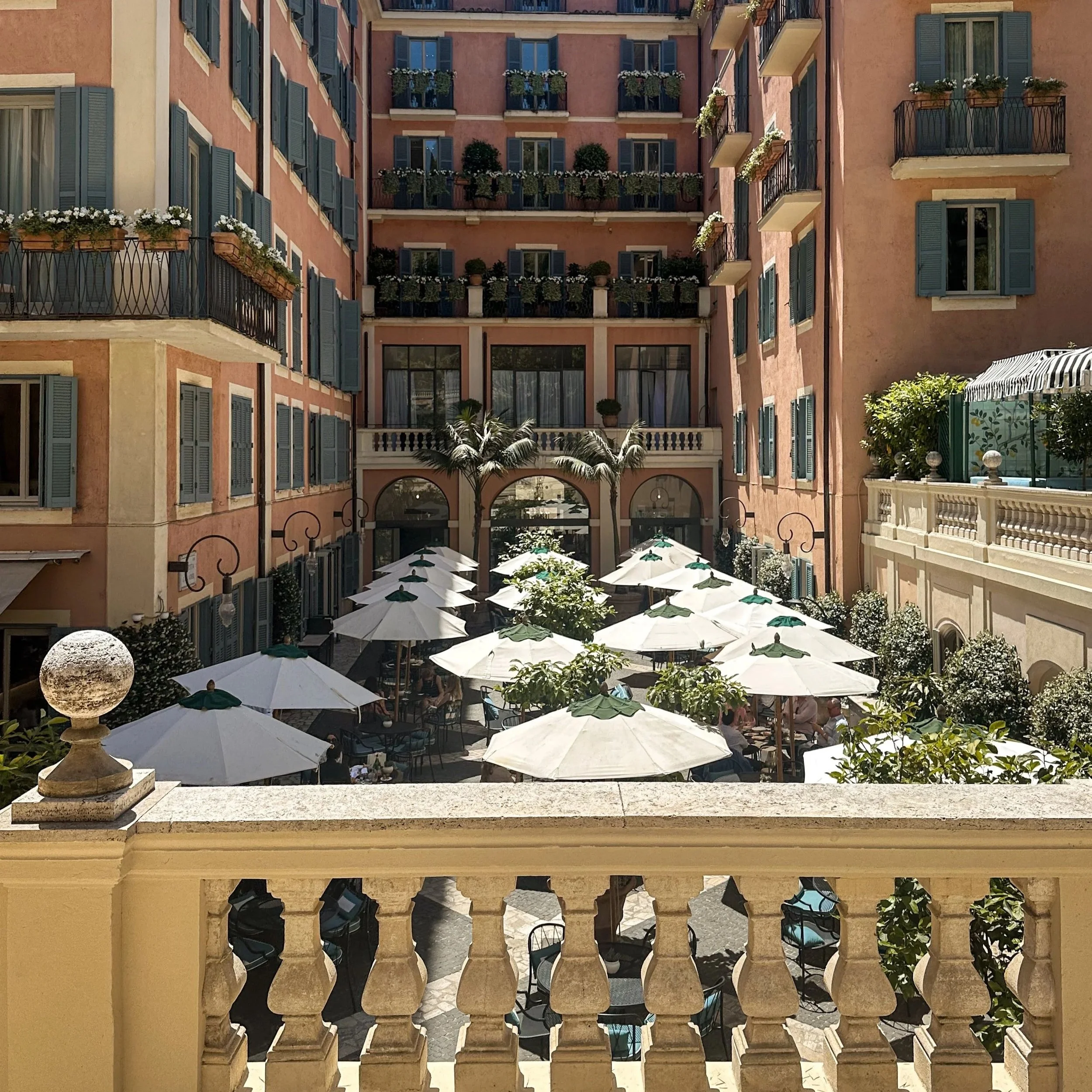 Hotel de russie courtyard in Rome italy