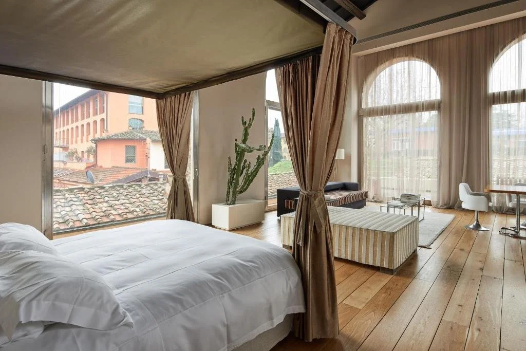 Suite at Riva Lofts in Florence Italy