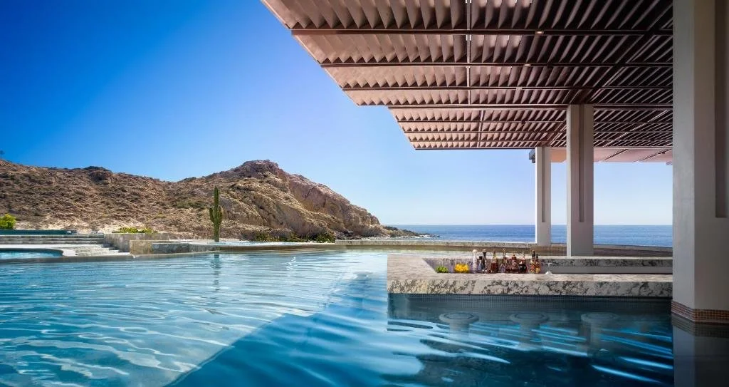 pool bar at montage los cabos