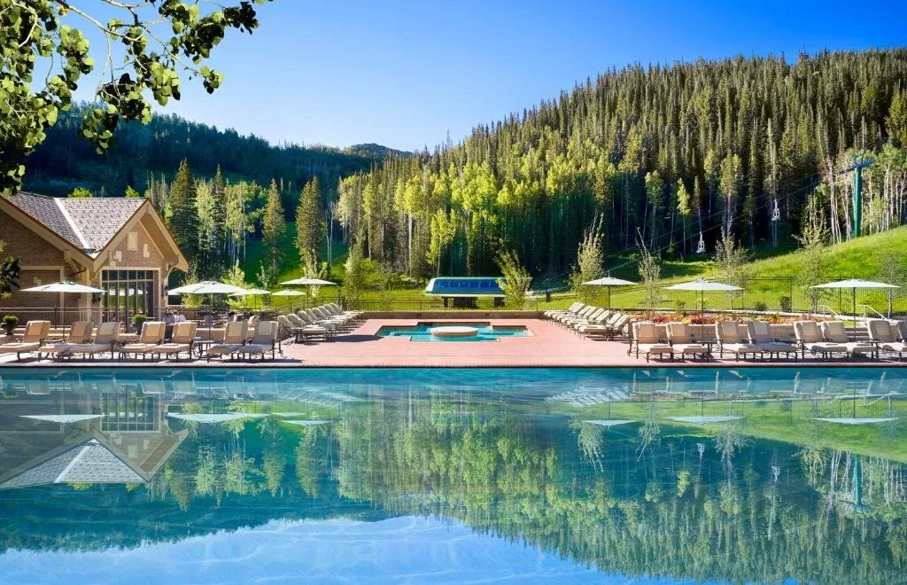 pool in summer at Montage Deer Valley in Park City Utah