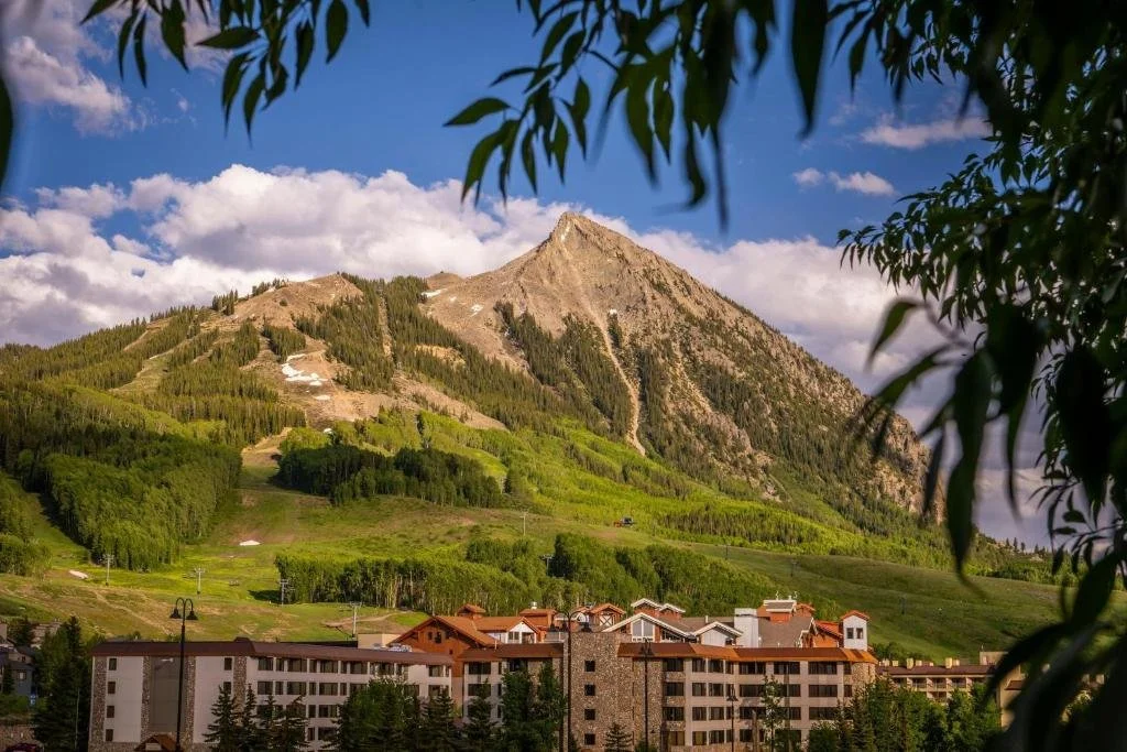 the exterior of the grand lodge in crested butte, colorado