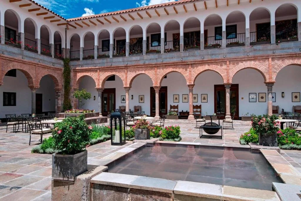 JW Marriott El Convento Cusco inner courtyard