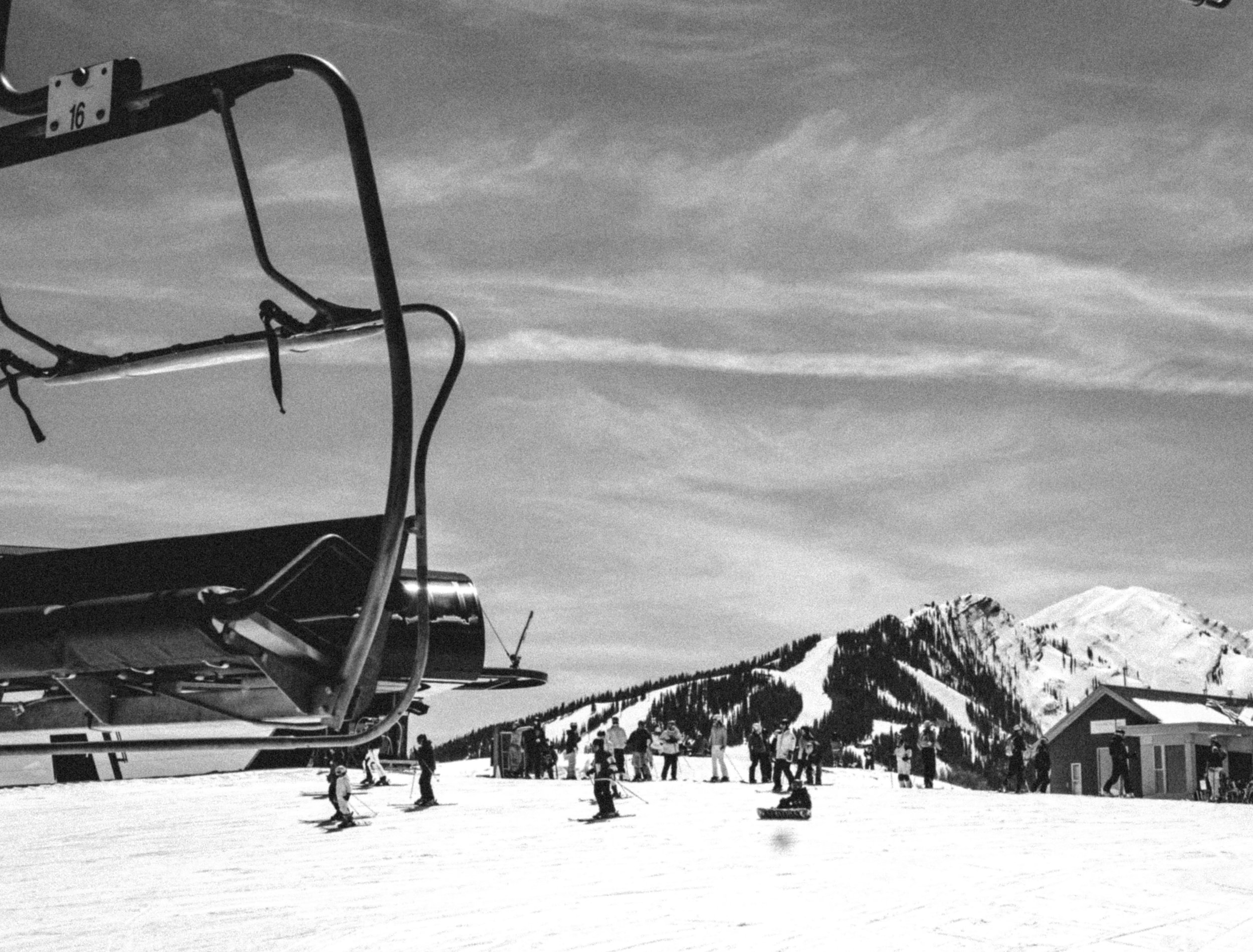 snowmass village ski area in colorado