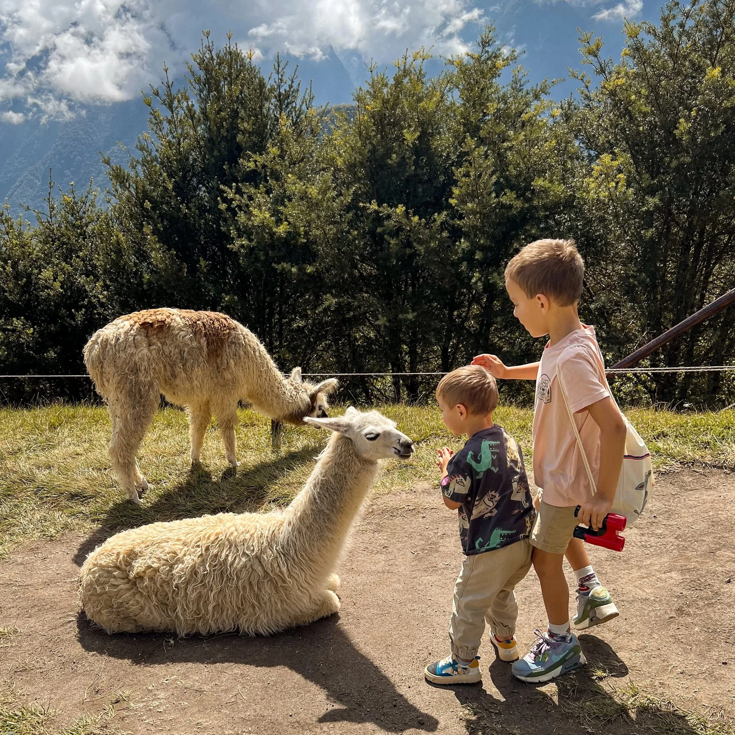 Peru With Kids: A Luxury Family Travel Guide to the Sacred Valley, Machu Picchu, Lima and the Amazon