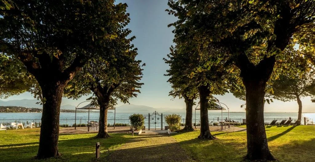 grassy area at splendido bay luxury spa resort in lake garda italy