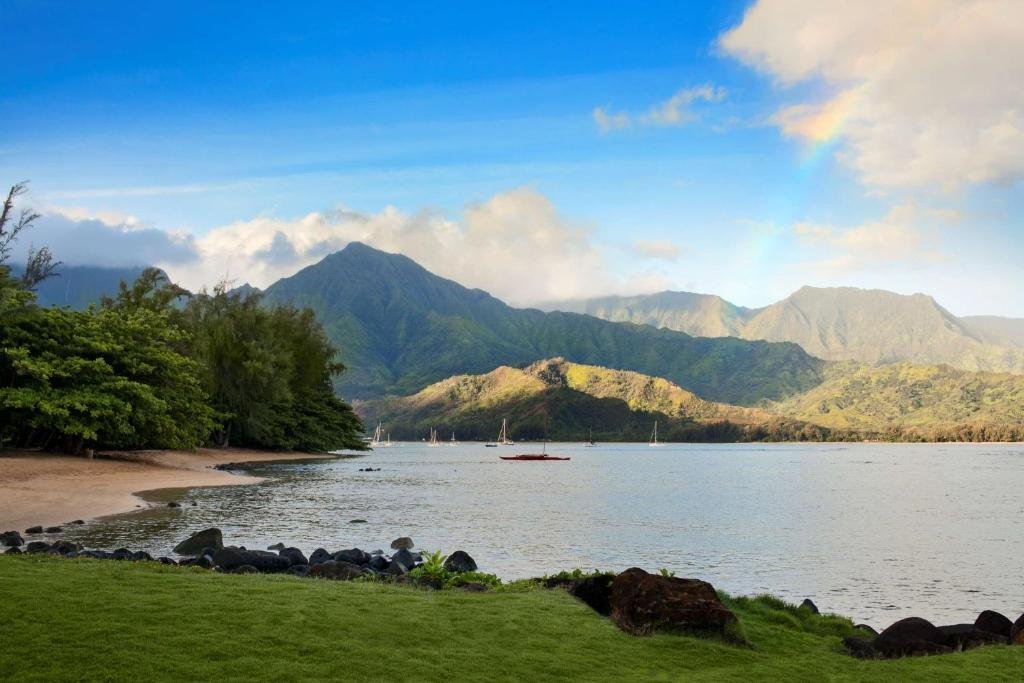 beach at 1 hotel hanalei bay in kauai hawaii
