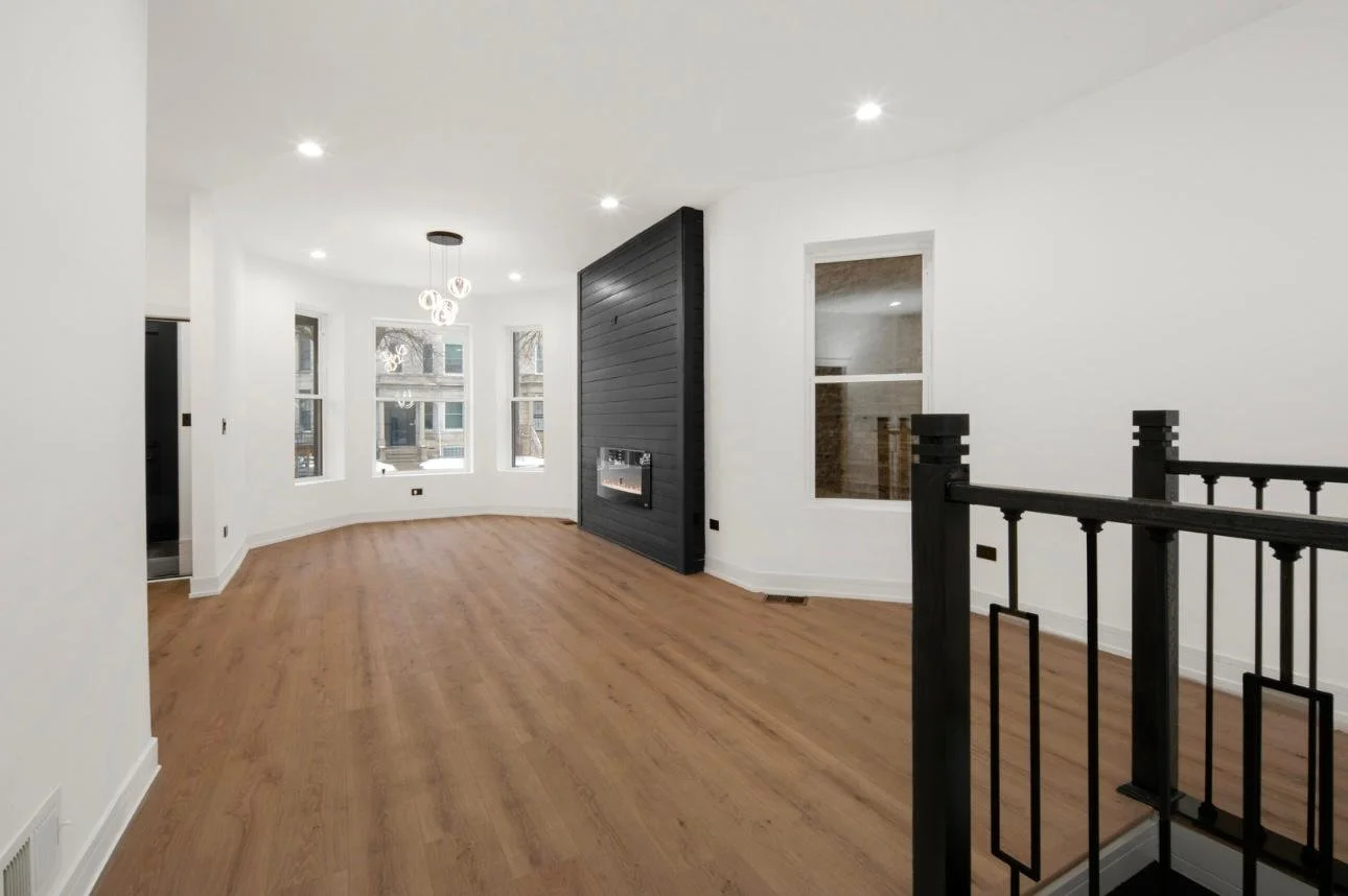 WhatsApp Image 2024-12-03 at 19.08.19_242ed747.jpg