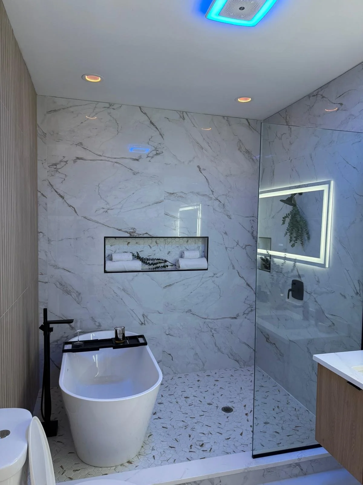 WhatsApp Image 2025-05-13 at 10.40.59_28401651.jpg