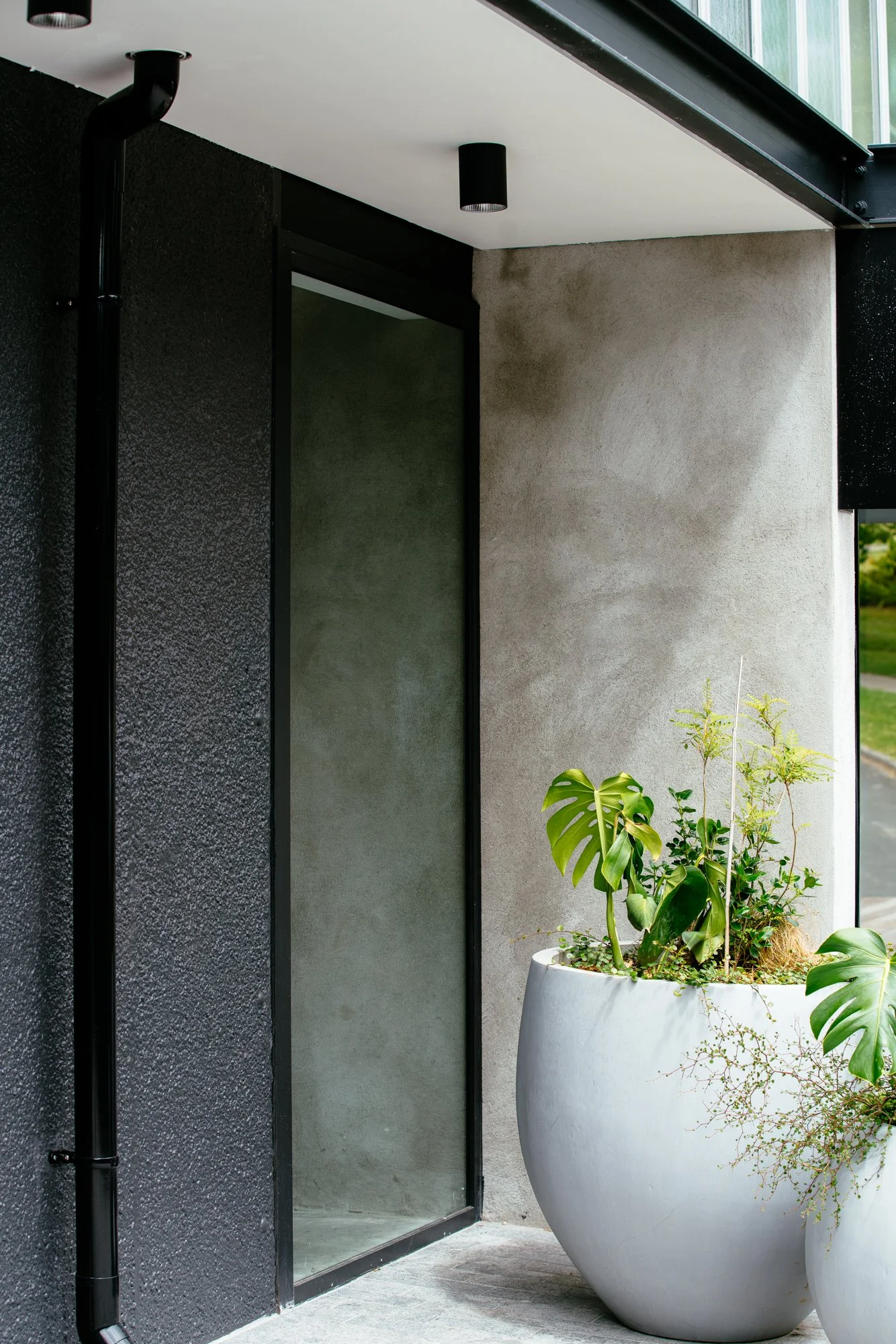 Entrance to North Shore Hand Therapy, Woodside Avenue, Northcote