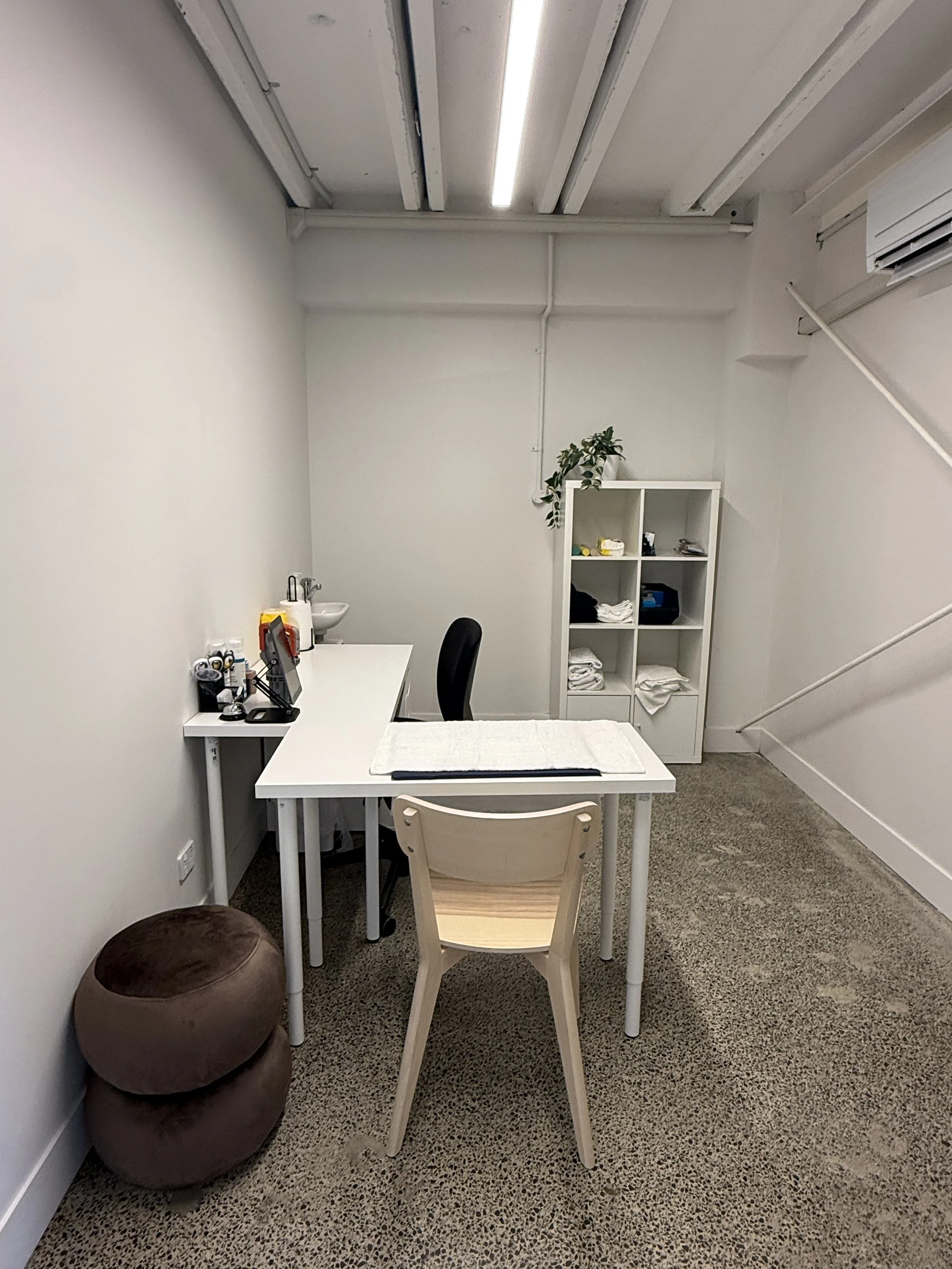 Private treatment room for rent in Northcote