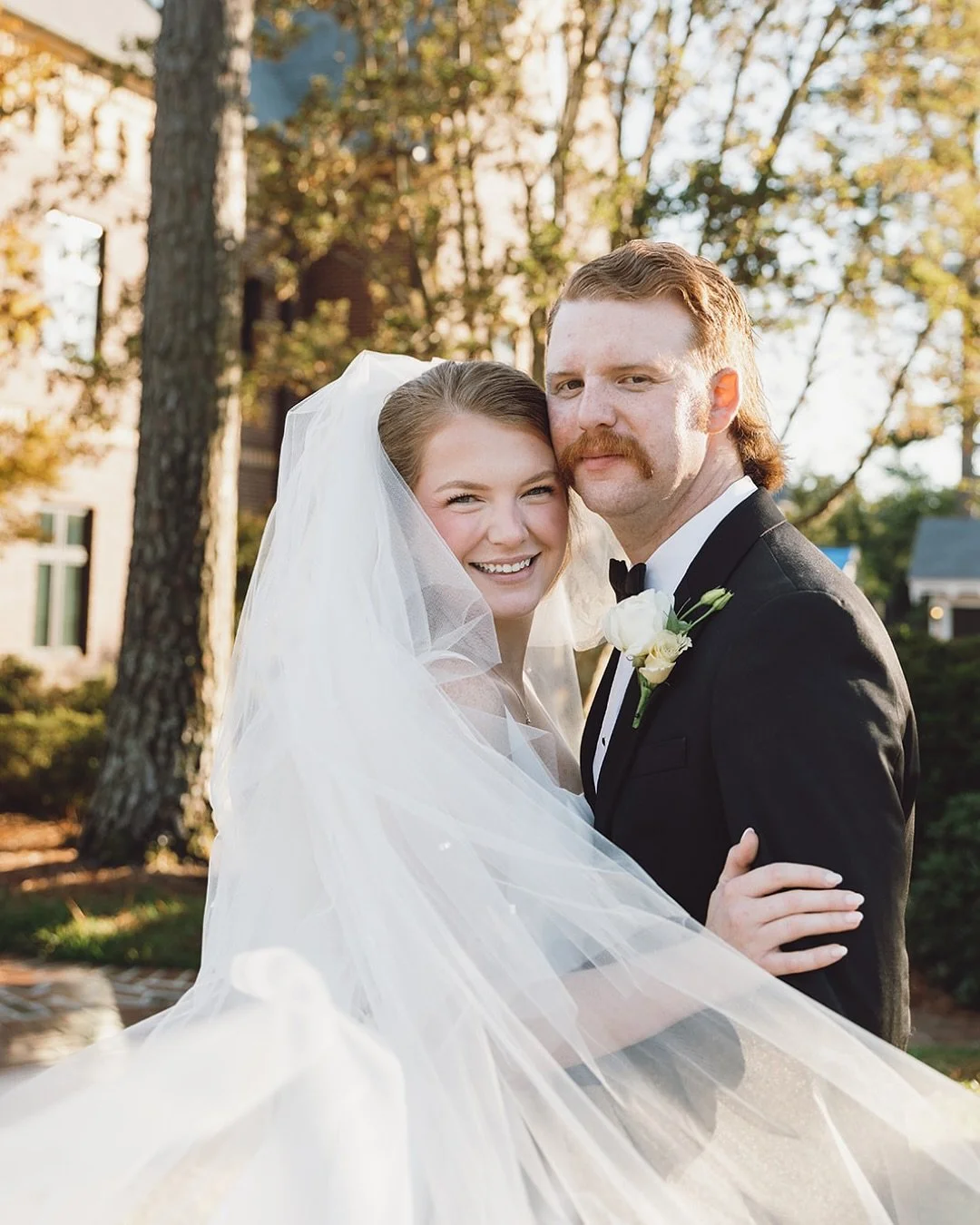 A little glimpse of Ashleigh &amp; Cory&rsquo;s wedding day 🤍👰🏼&zwj;♀️🤵🏼&zwj;♂️📸

🏷️ Wedding Photographer, Wedding Photography, Wedding Photos, Chapel Wedding