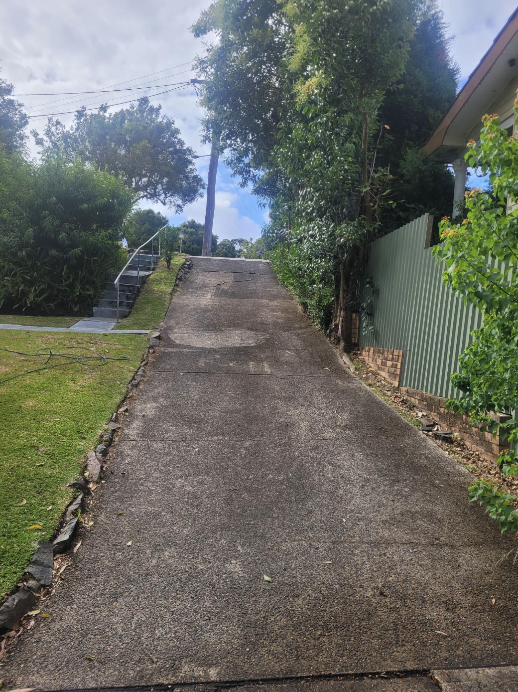 NewyYardMaintenance-PressureCleaning-BEFORE.png