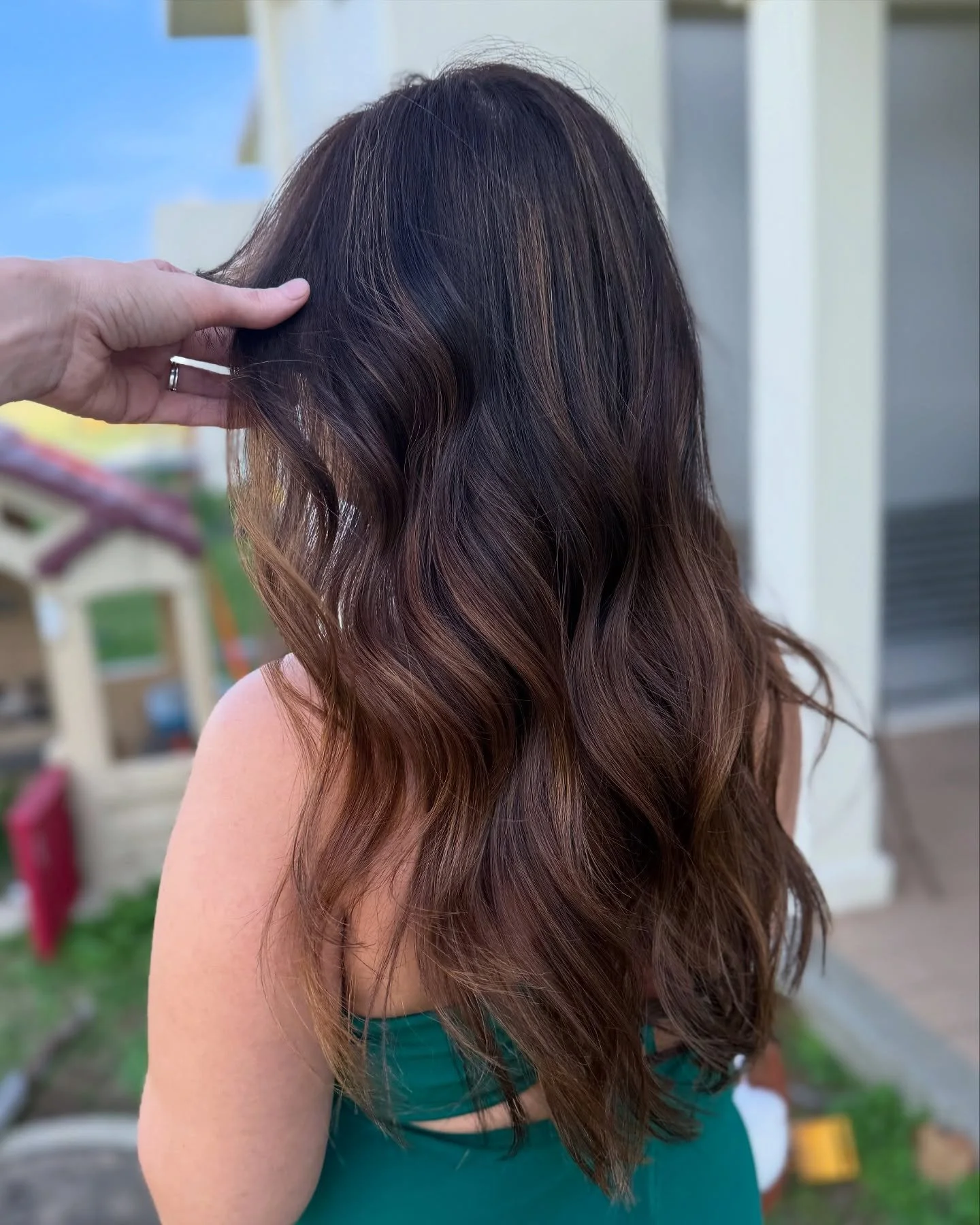 Swipe for the before &mdash;&gt; 

Custom full head color to soften and warm up her hair 

#okinawahairstylist #okihair