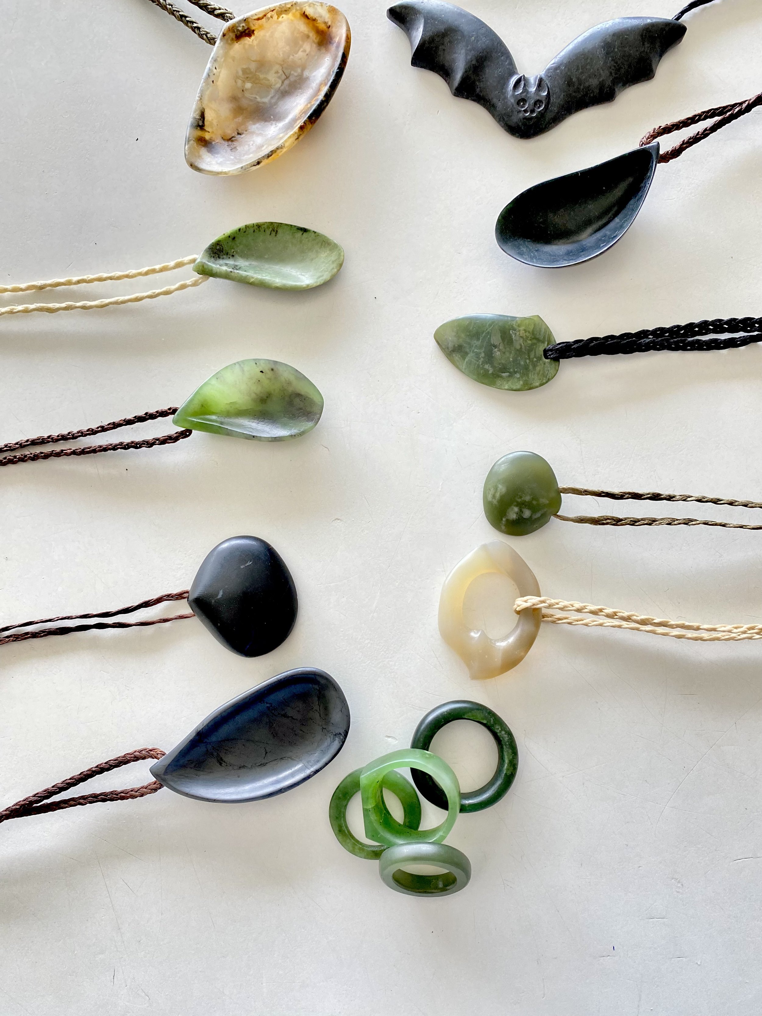 Mussel, Pekapeka, Whelk Ring and Tuatua Necklaces, 2023. Pounamu Rings, 2022.
Agate, Pounamu, Argillite(pakohe), Australian Black Jade.
