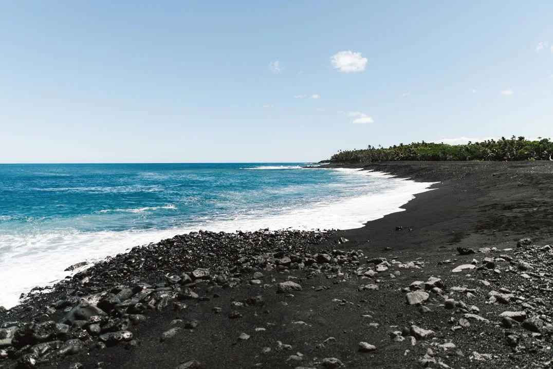 Pohoiki black sand beach in Puna Hawaiʻi